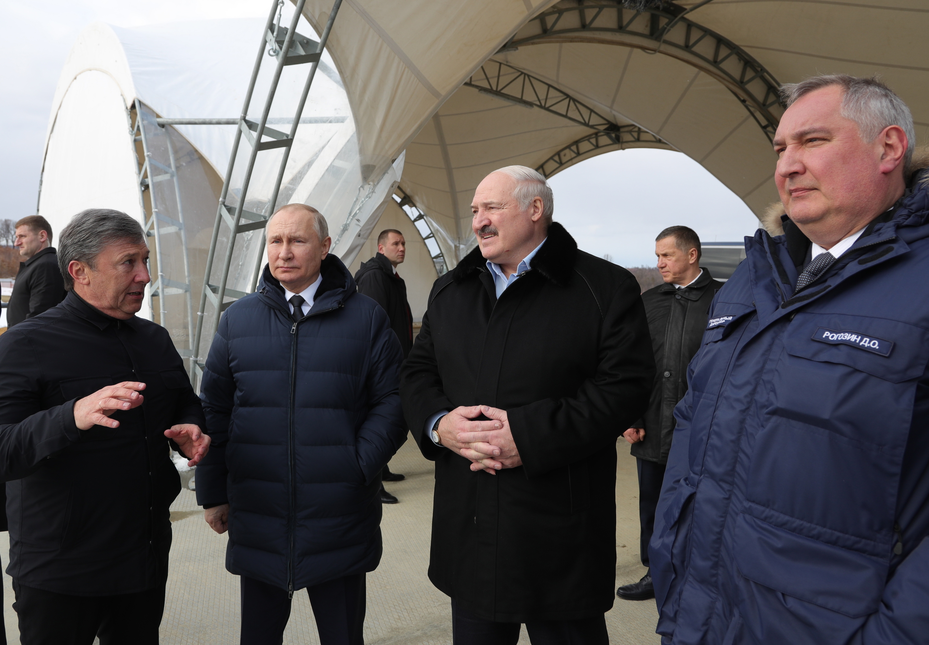 Vladimir Putin y Alexander Lukashenko, hoy, en Vostochni.