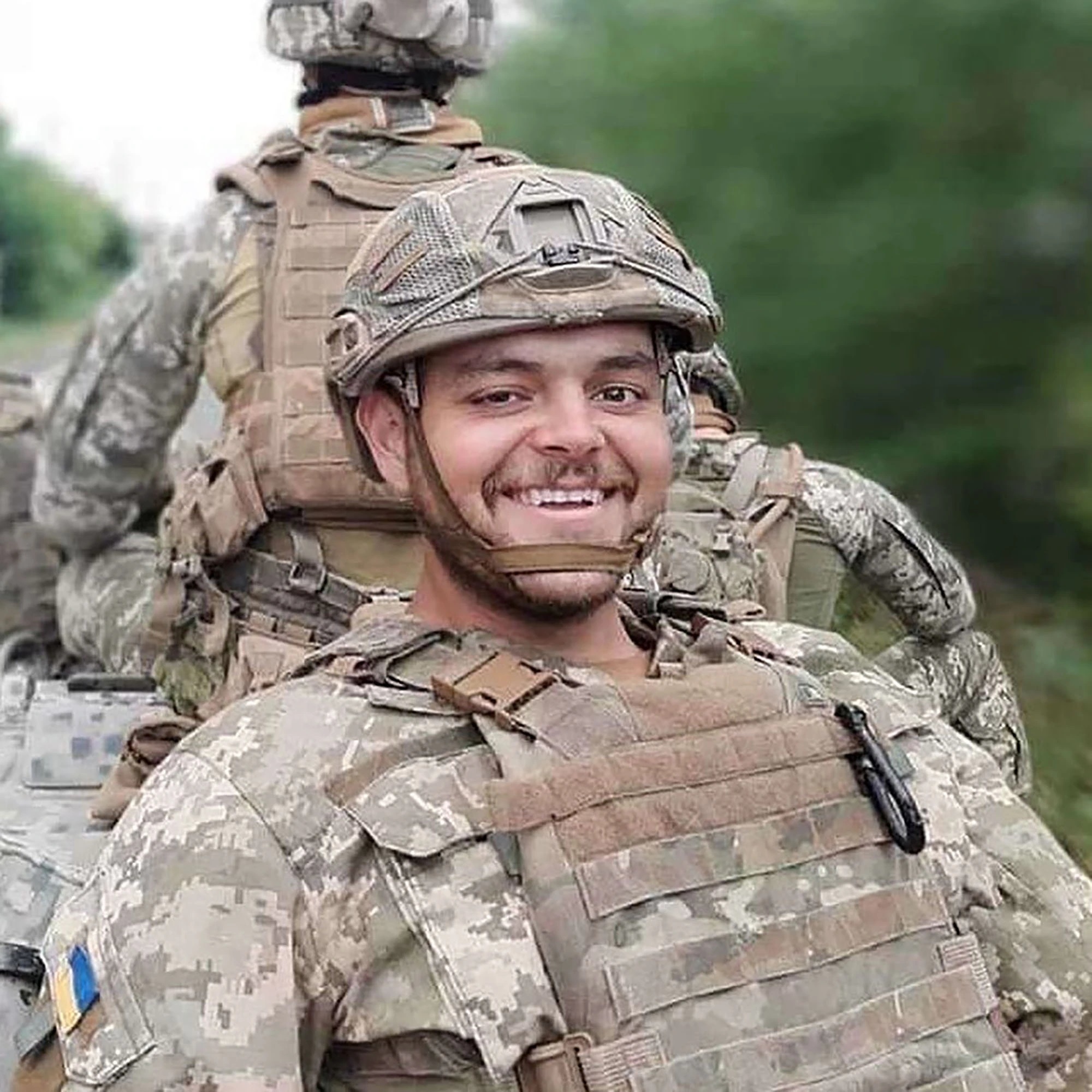 Salvando al soldado Aiden de Mariupol