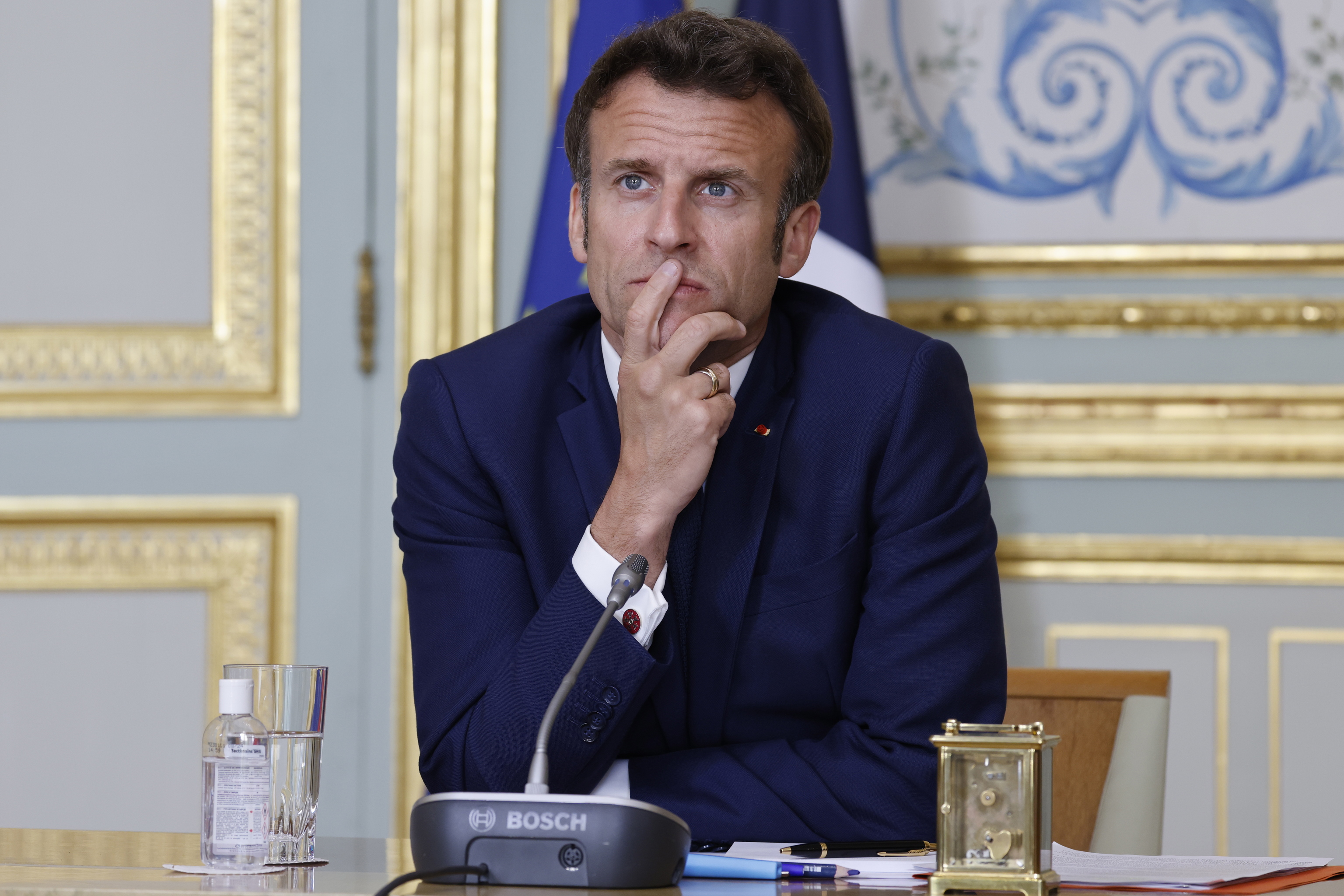 Emmanuel Macron contra Marine Le Pen: «Nada está decidido»