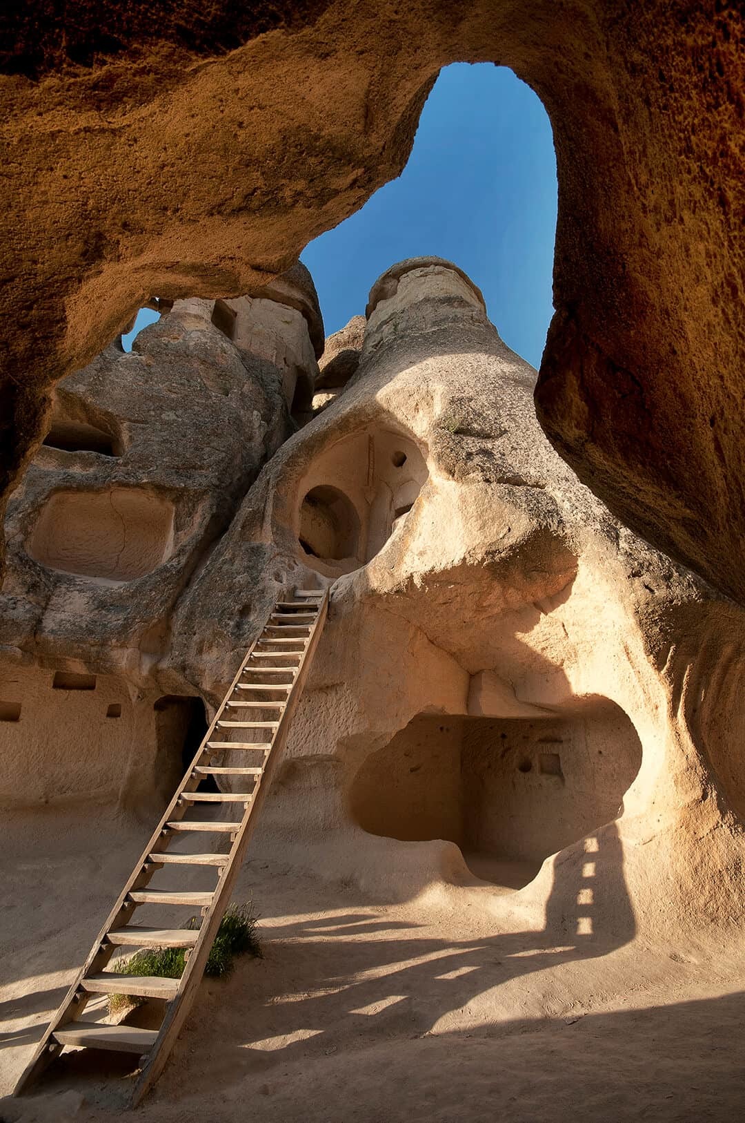 Las famosas excavaciones en la roca de Capadocia.