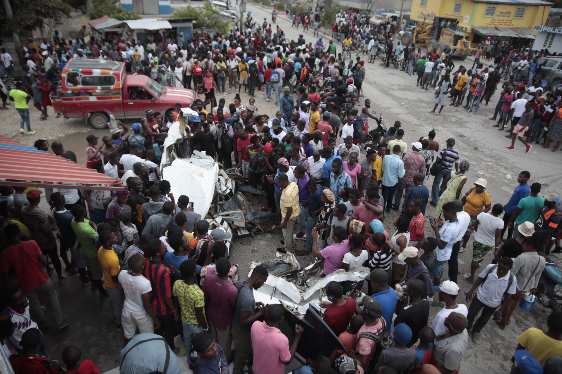 Suben a 6 los muertos en un accidente de avión en la zona urbana de Puerto Príncipe