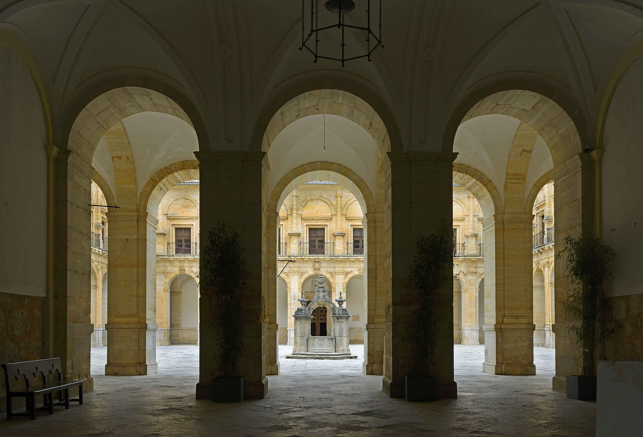 El claustro del monasterio.