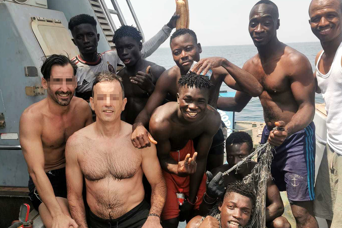 Las 66 horas en alta mar, persiguiendo 3.000 kilos de coca, de un GEO y el escolta del embajador en Guinea Conakry