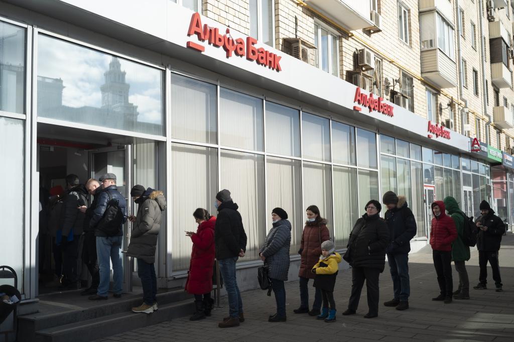 Quiebra el Amsterdam Trade Bank por efecto de las sanciones contra su casa matriz rusa, Alfa Bank