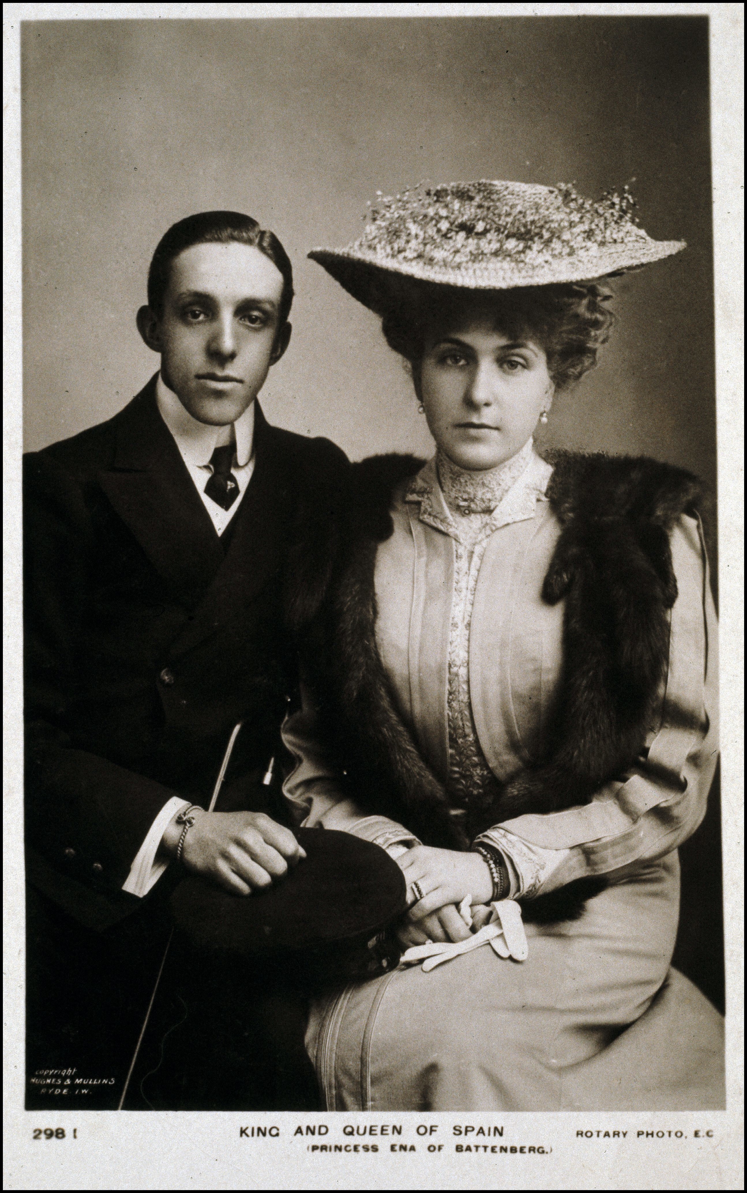 El rey Alfonso XIII y su esposa, Victoria Eugenia de Battenberg.