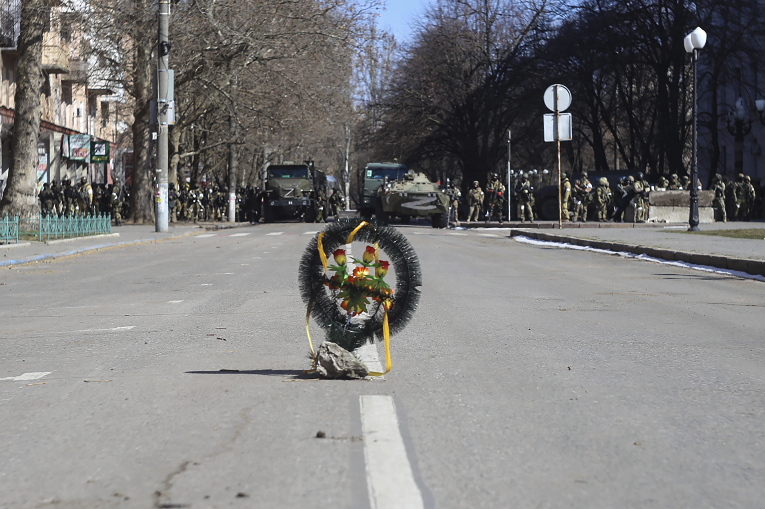 Cadáveres de soldados rusos por las calles y relatos de violaciones: así sobreviven los últimos de Jersón