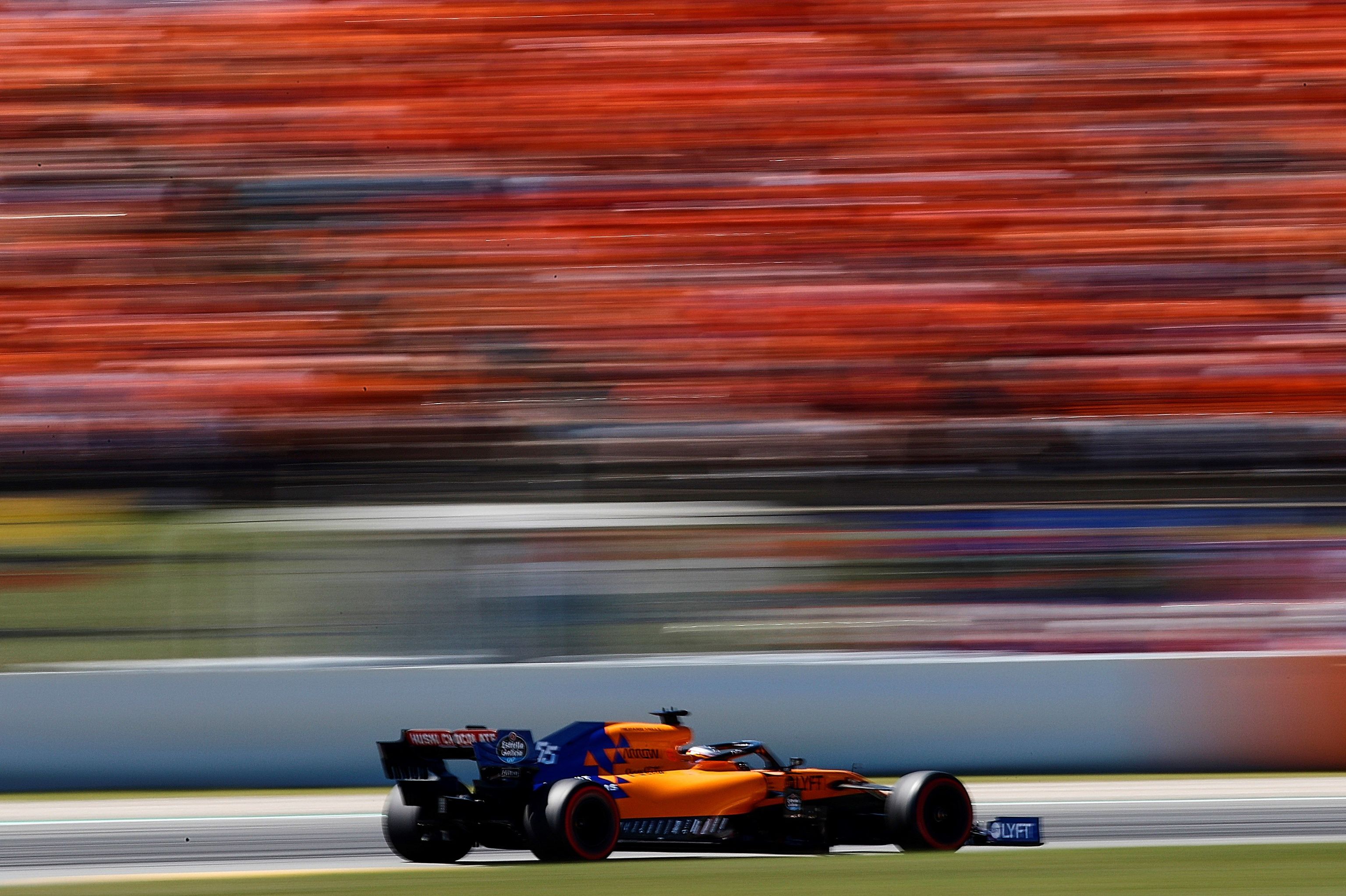 El piloto español de McLaren, Carlos Sainz, durante el Gran Premio de España de Fórmula Uno que se ha celebrado en el circuito de Barcelona-Cataluña en Montmeló (Barcelona), en el que ha conseguido la octava plaza.