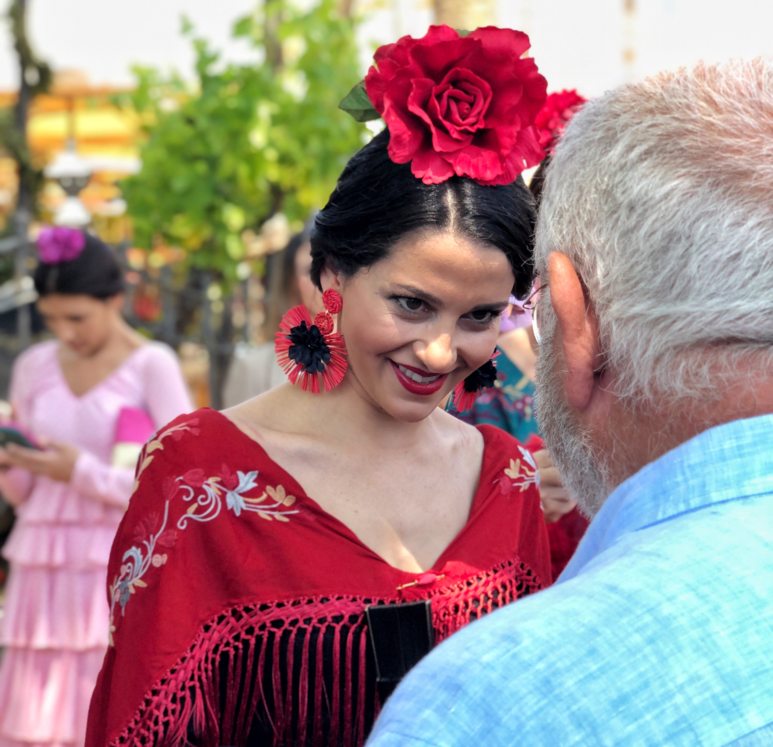 La lder de Ciudadanos, Ins Arrimadas, vestida de flamenca en Sevilla.