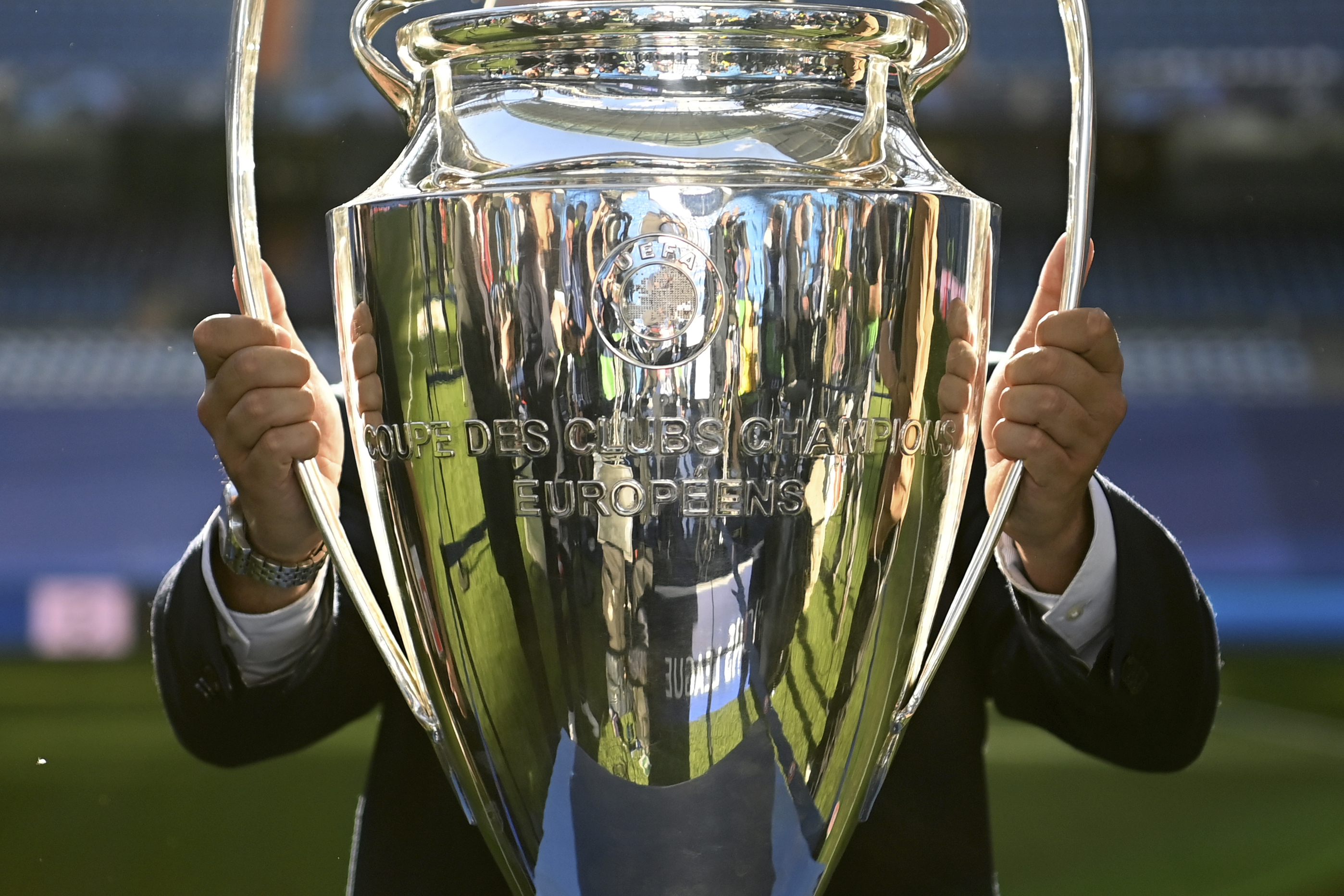 Image of Champions League trophy.