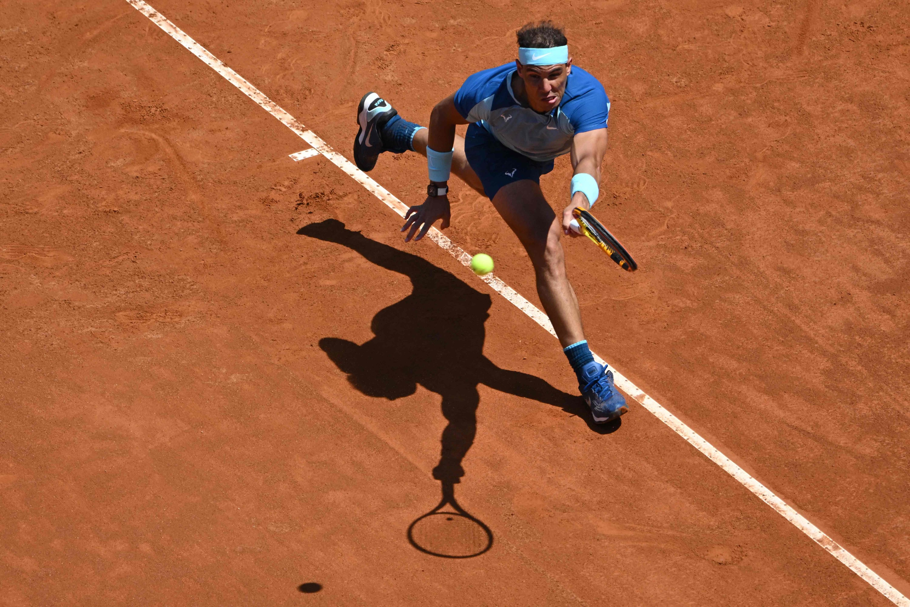 Nadal made a forceful comeback during the match against Isner in Rome.