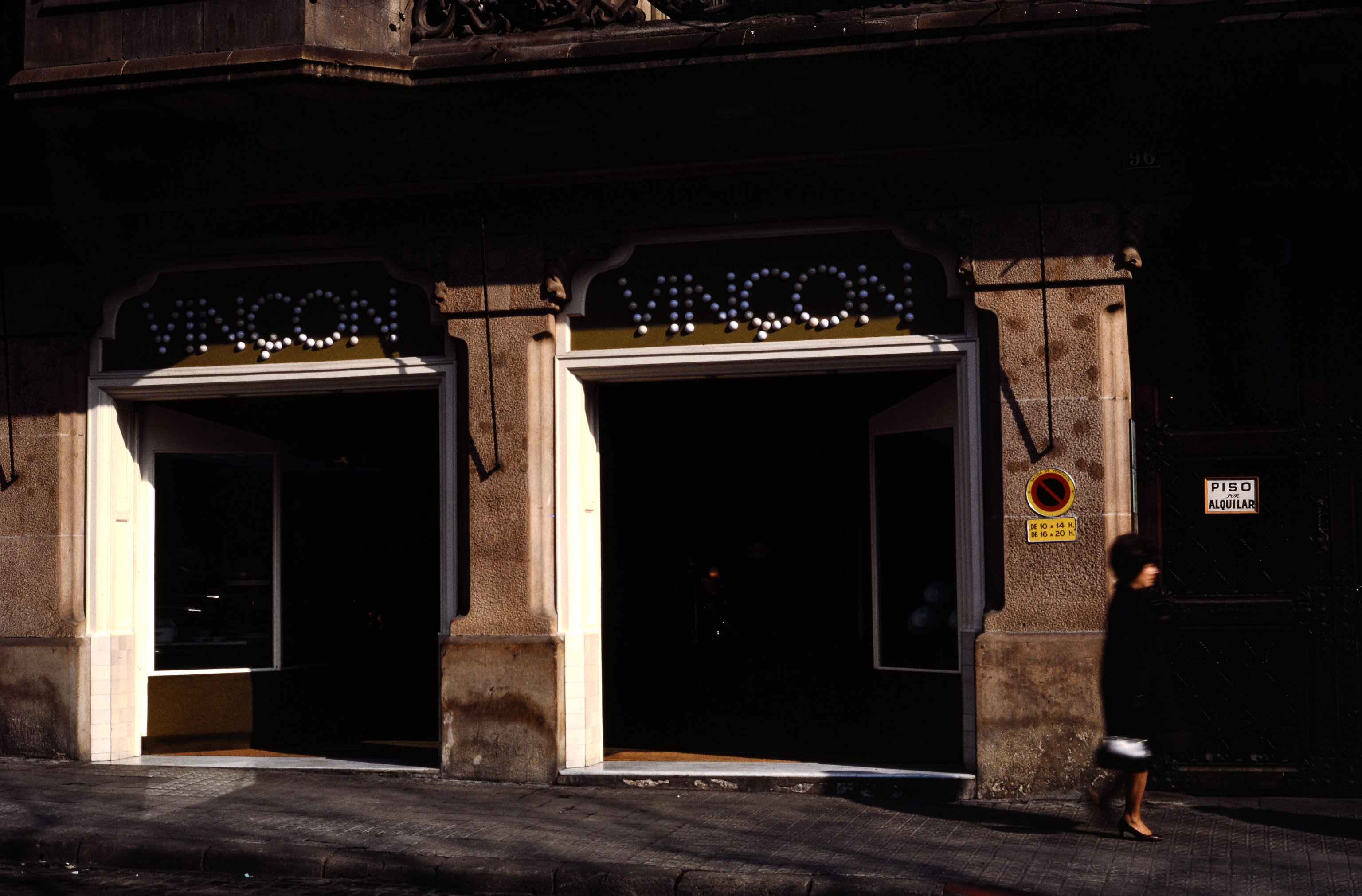 Fachada de la tienda en 1967.