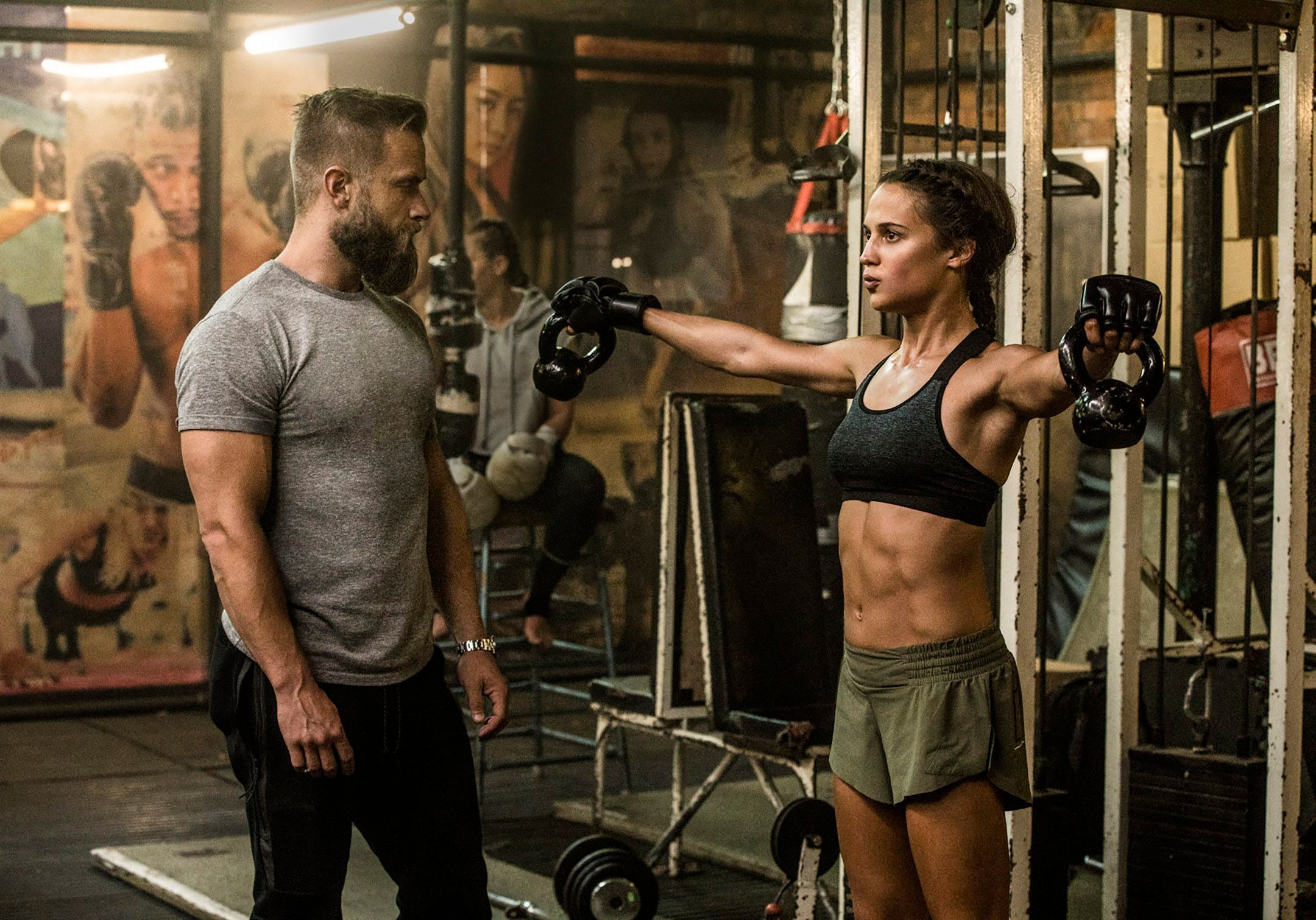 Magnus Lygdback entrenando a Alicia Vikander para su papel en Tomb Raider.