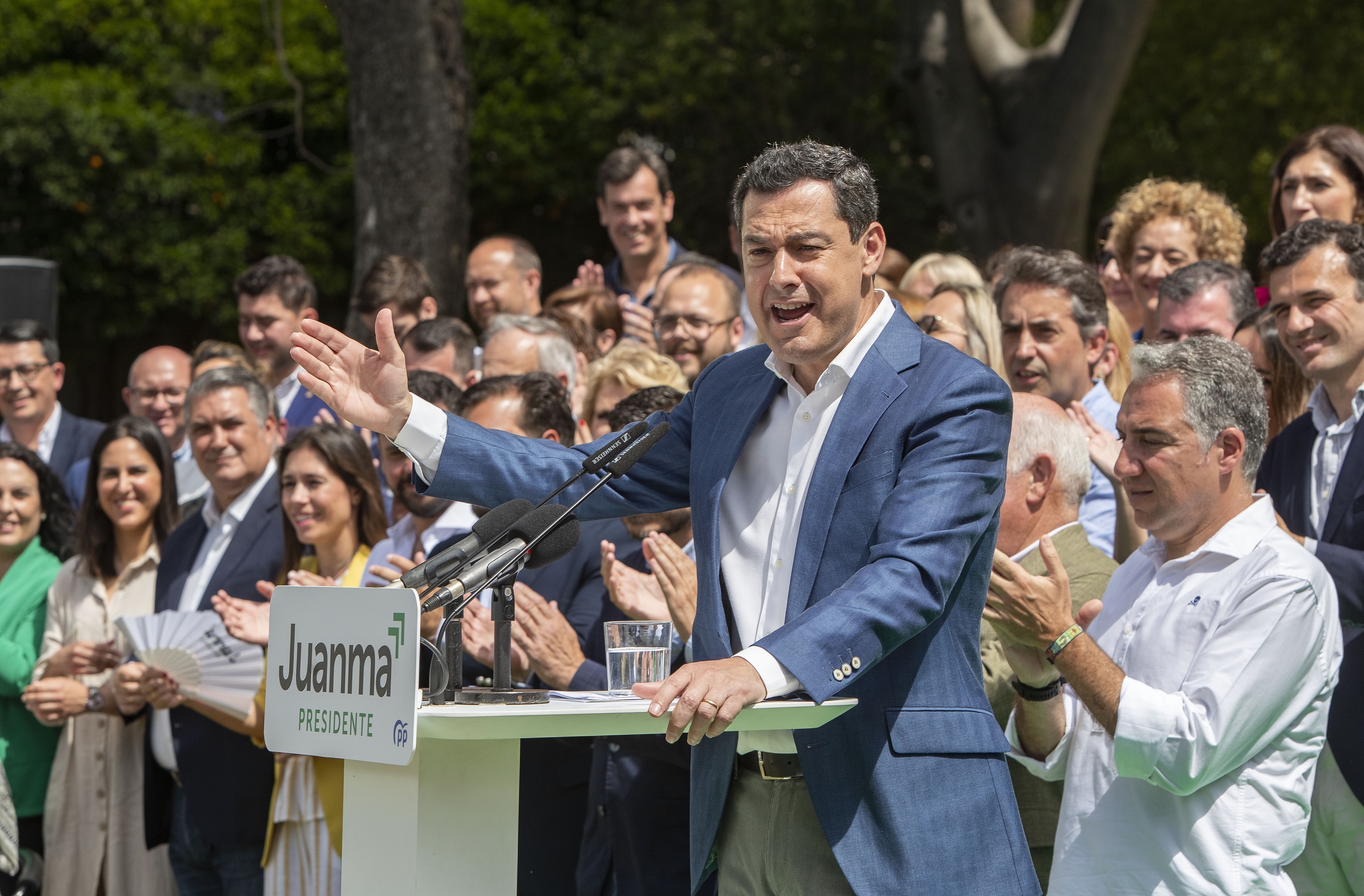 Juanma Moreno, en la presentación de los candidatos del PP al 19-J, este domingo en Jerez.