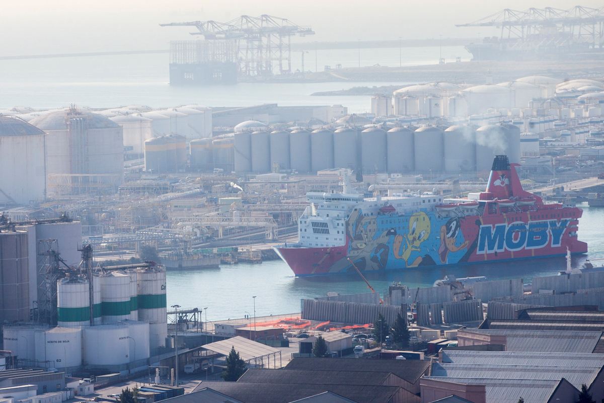 Imagen del buque 'Pioln', en Barcelona, en 2017.