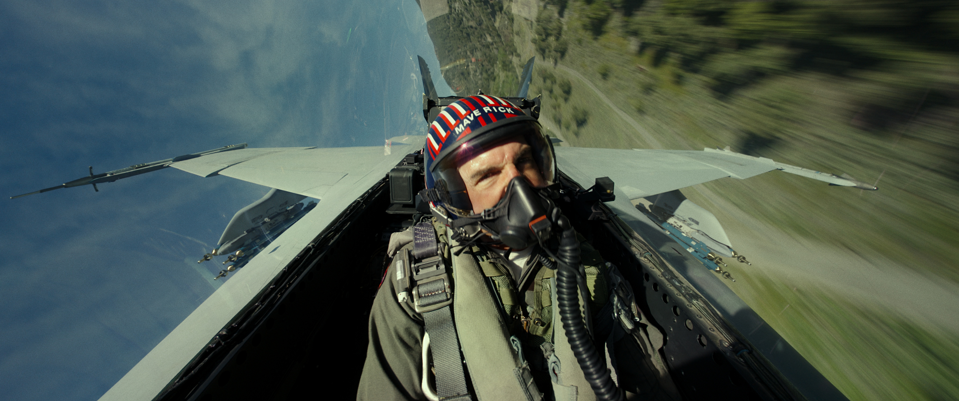 Maverick (Tom Cruise) in full flight.