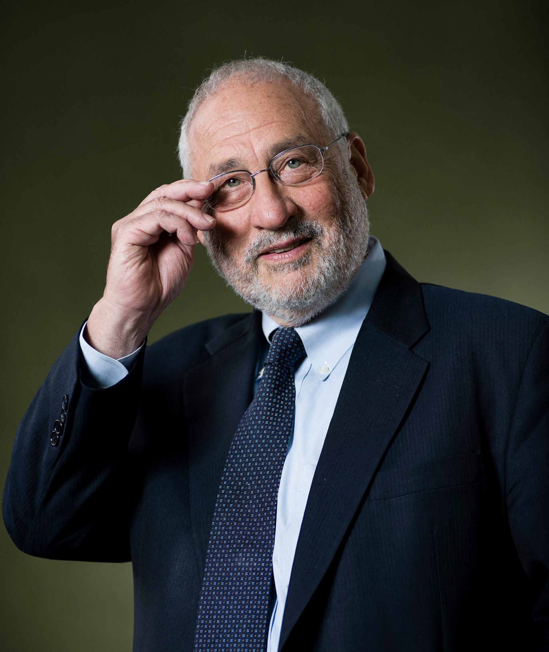 Joseph Stiglitz: "The war in Ukraine shows that our priority should be transition
