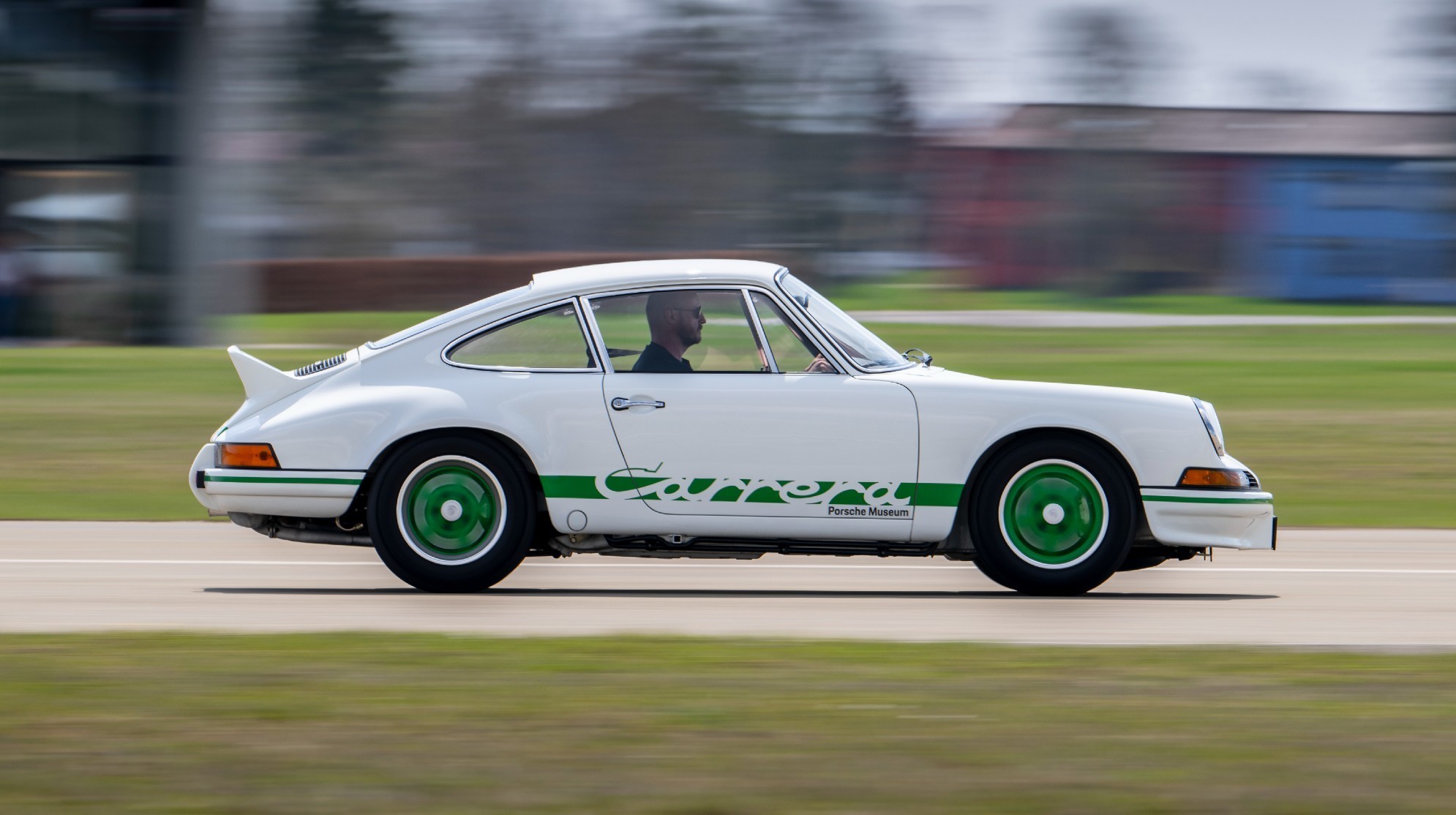Conducimos el primer Porsche 911 Carrera RS de 1972, un madurito 5.0