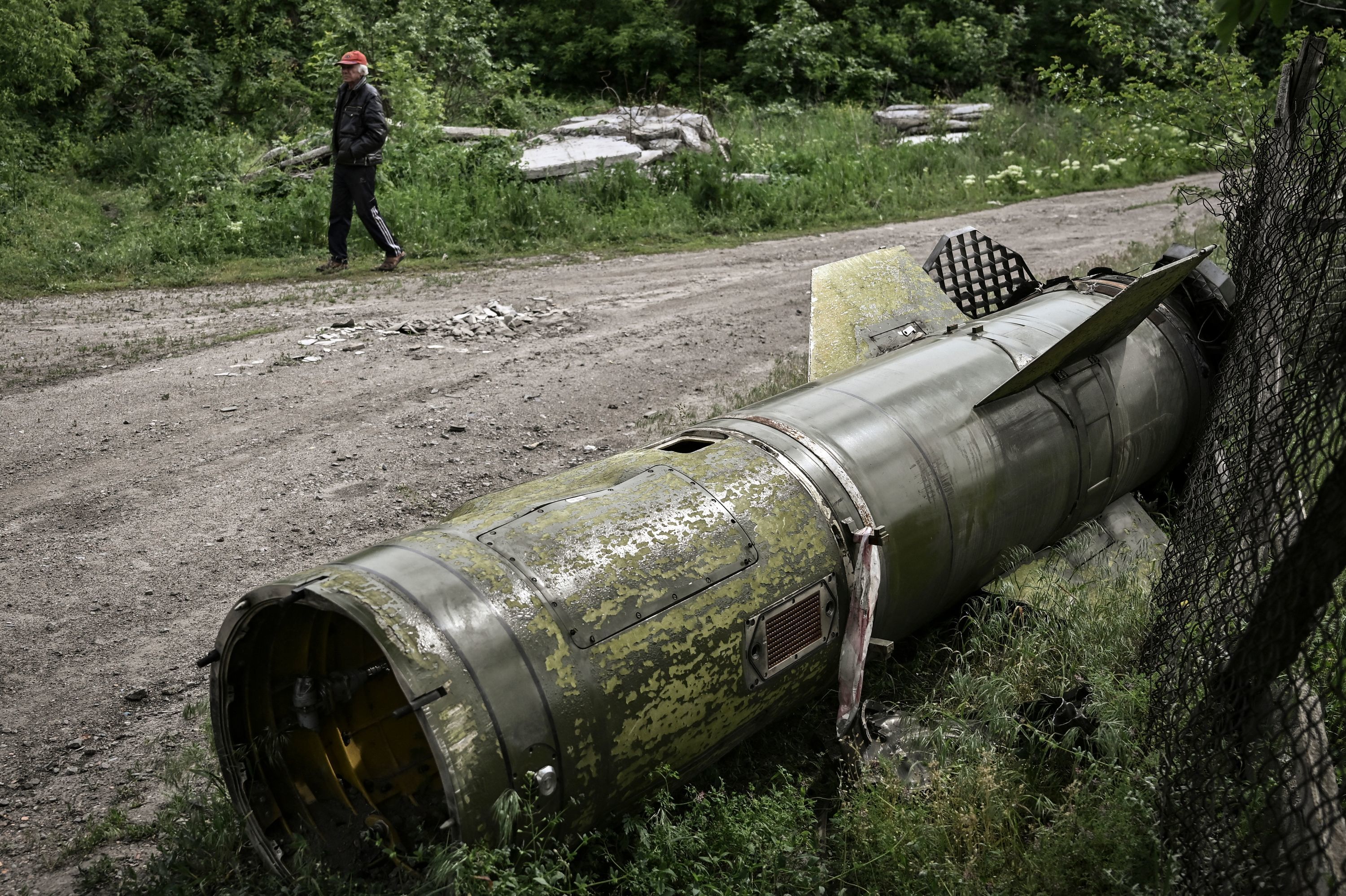 A missile in Lysychansk, in the field
