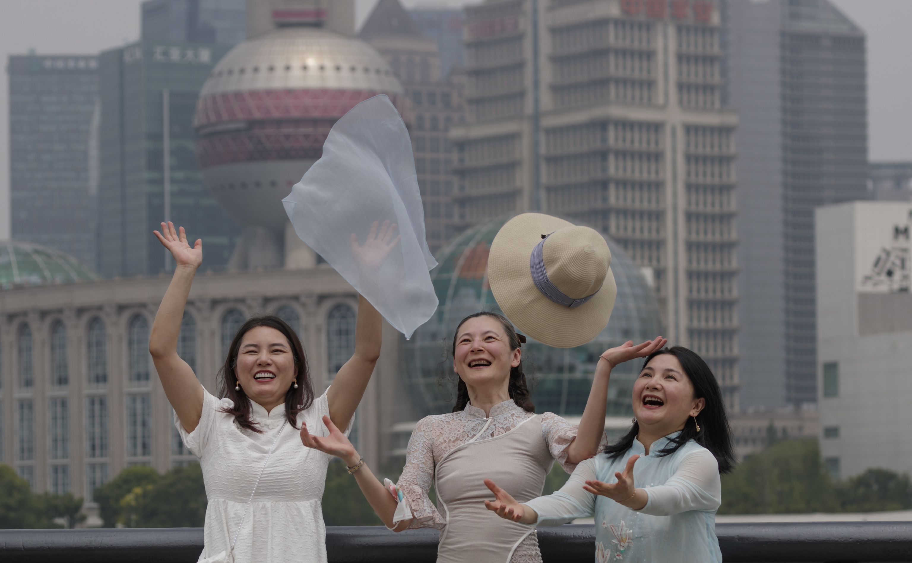 Alegría y libertad en Shanghai tras más de dos meses de confinamiento