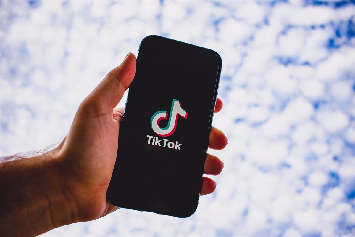 TikTok quiere ocultar los elementos que estorben al ver los vídeos