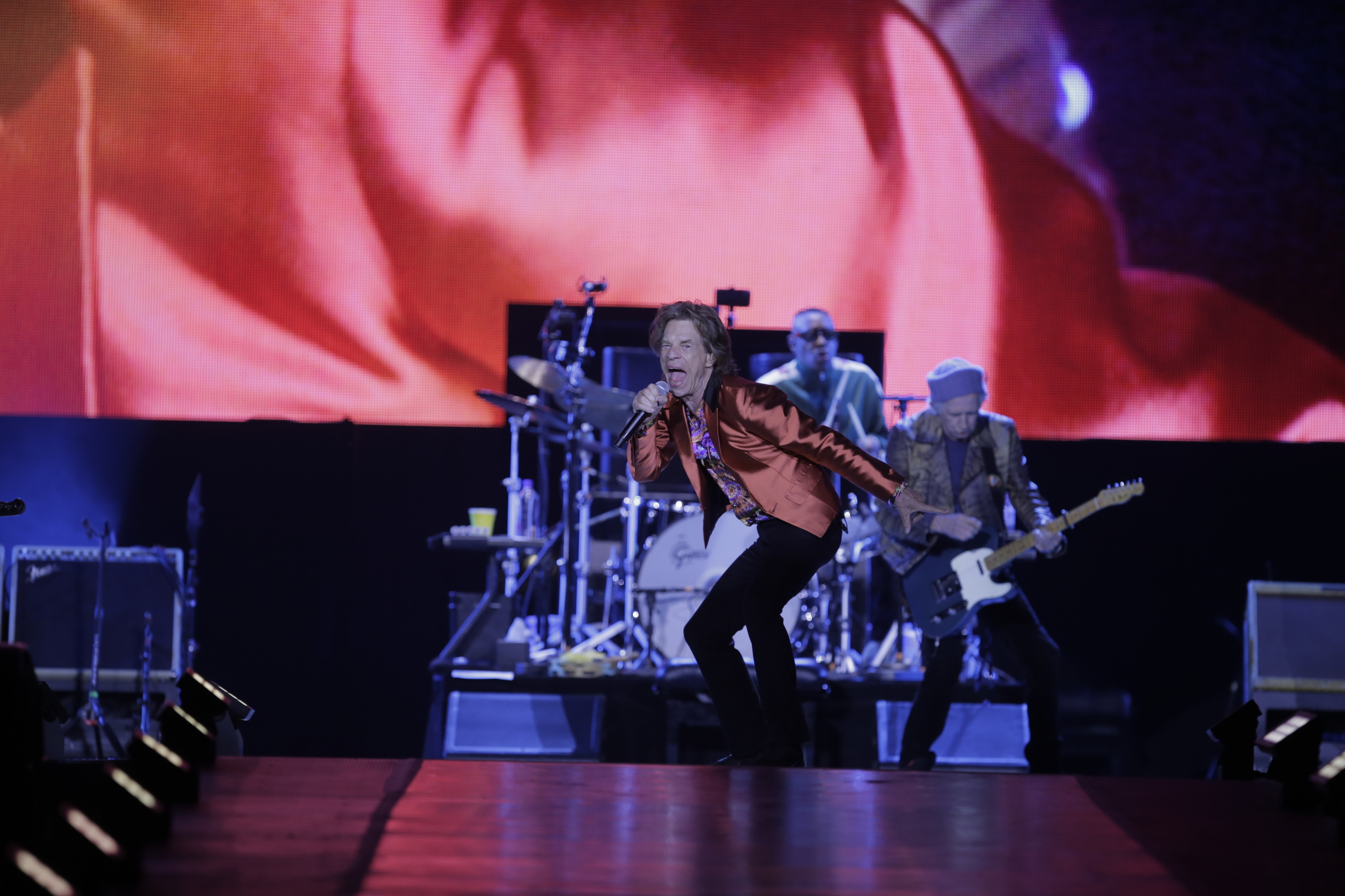 Mick Jagger, Keith Richards and Steve Jordan at Wanda Metropolitano