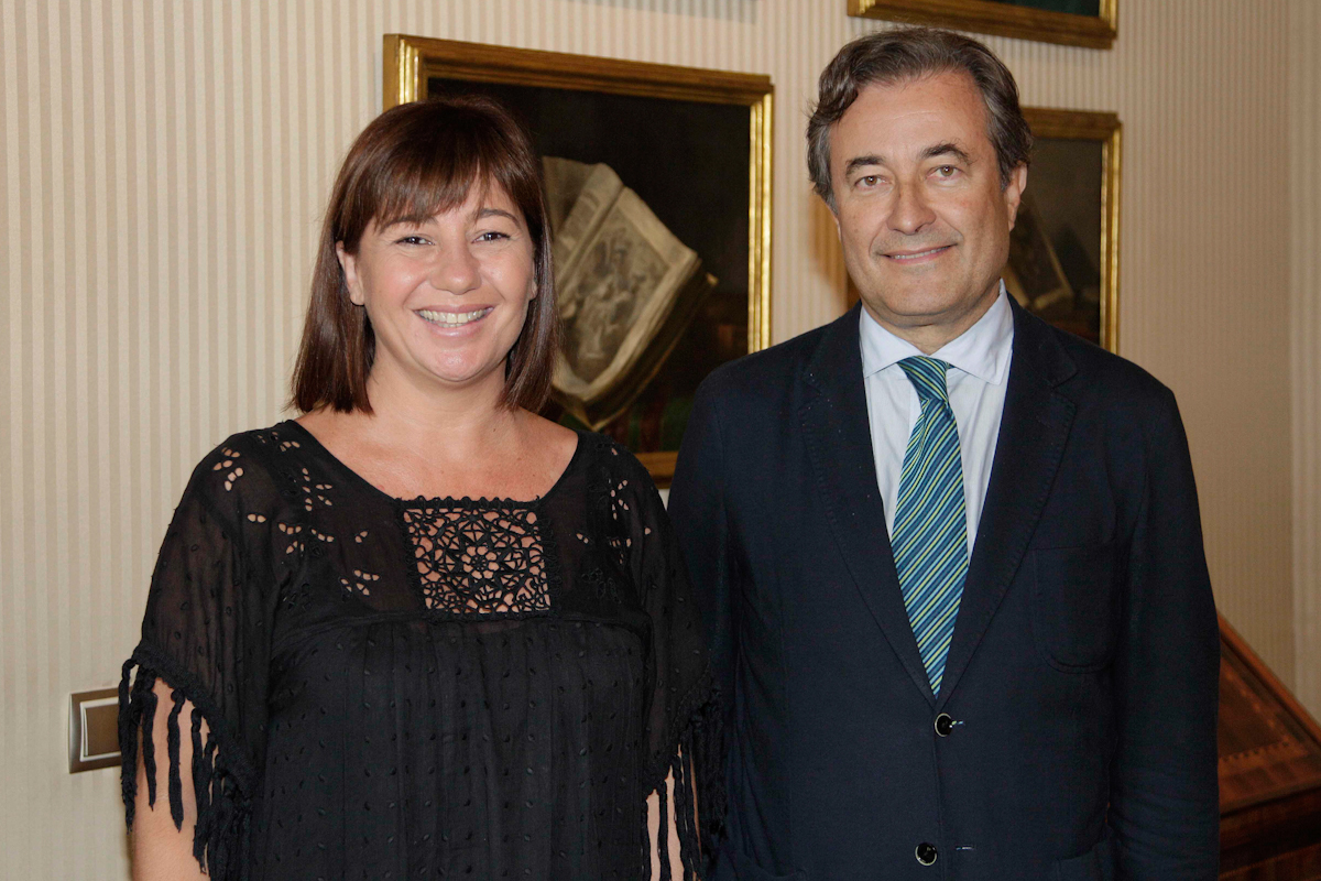 Francina Armengol with Port Authority President Joan Gual de Torella.