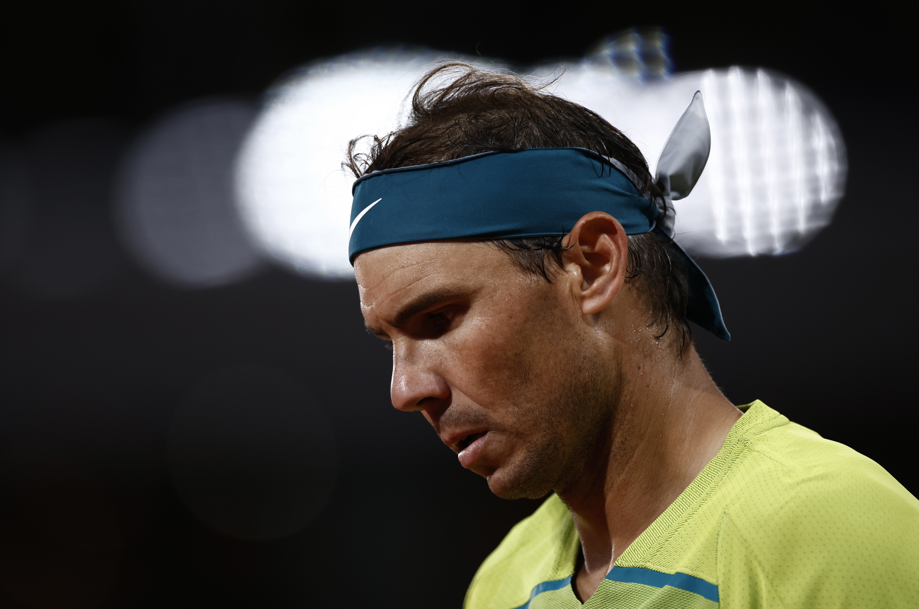 Rafael Nadal, durante el partido de cuartos de final de Roland Garros contra Novak Djokovic.