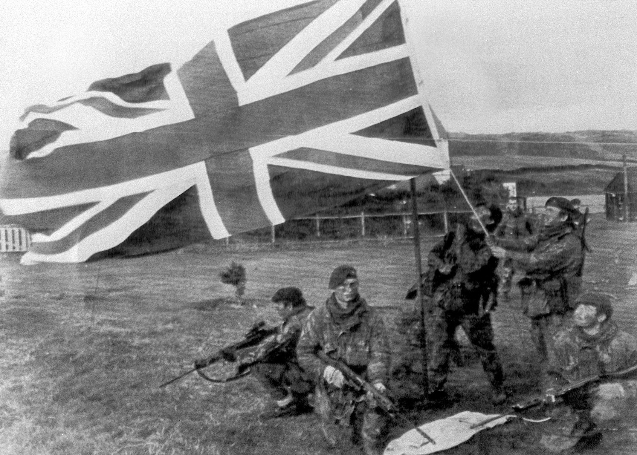Soldados británicos en Puerto Mitre (Islas Malvinas), en 1982.