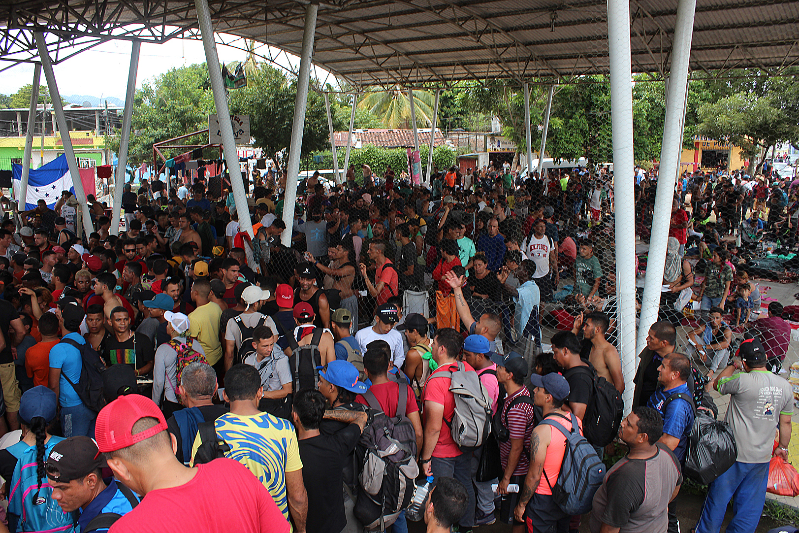 Caravana de migrantes en la ciudad de Huixtla, en el estado de Chiapas (Mxico).