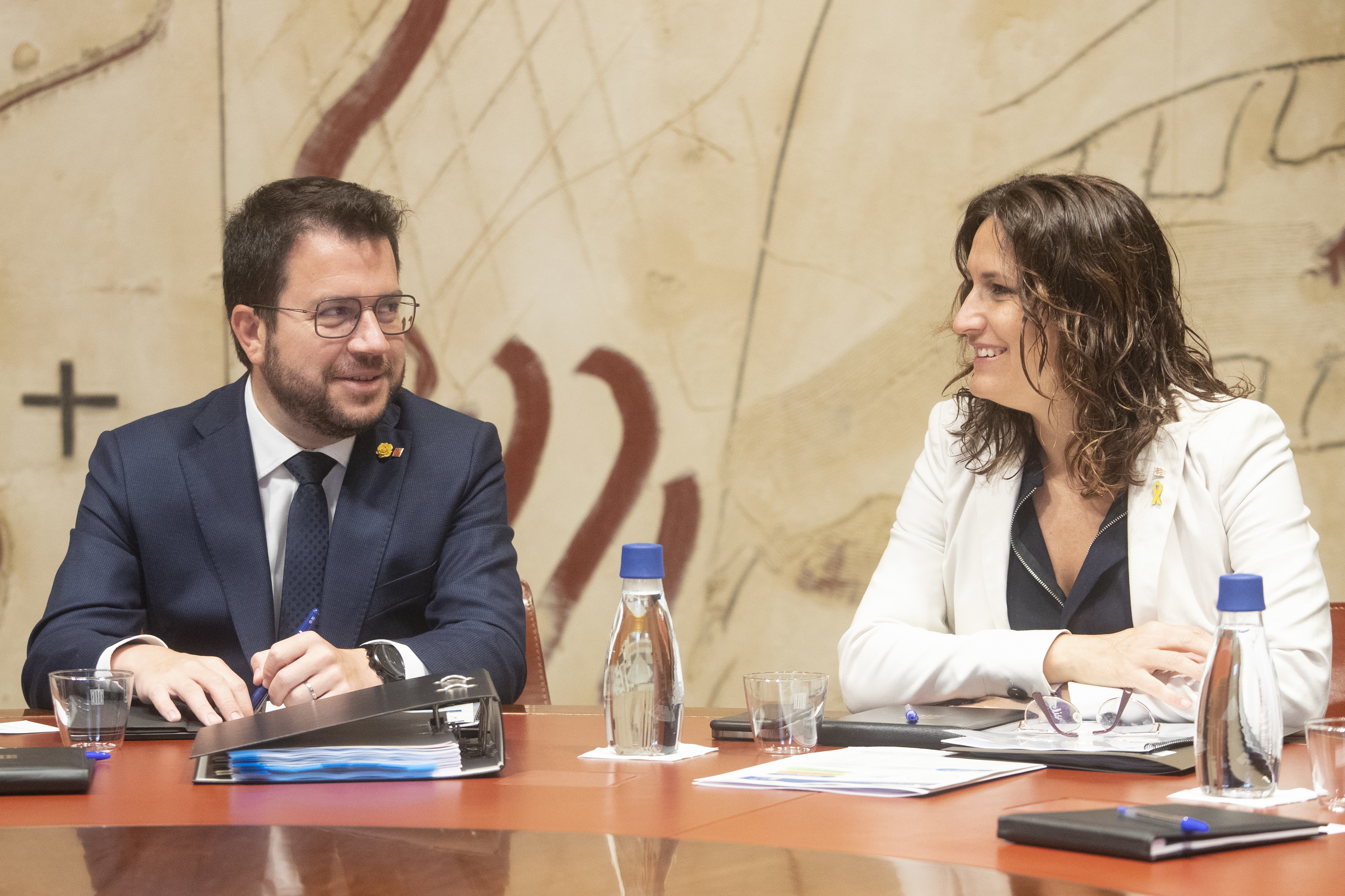 Pere Aragonès y Laura Vilagrà, esta mañana en el Palau de la Generalitat.