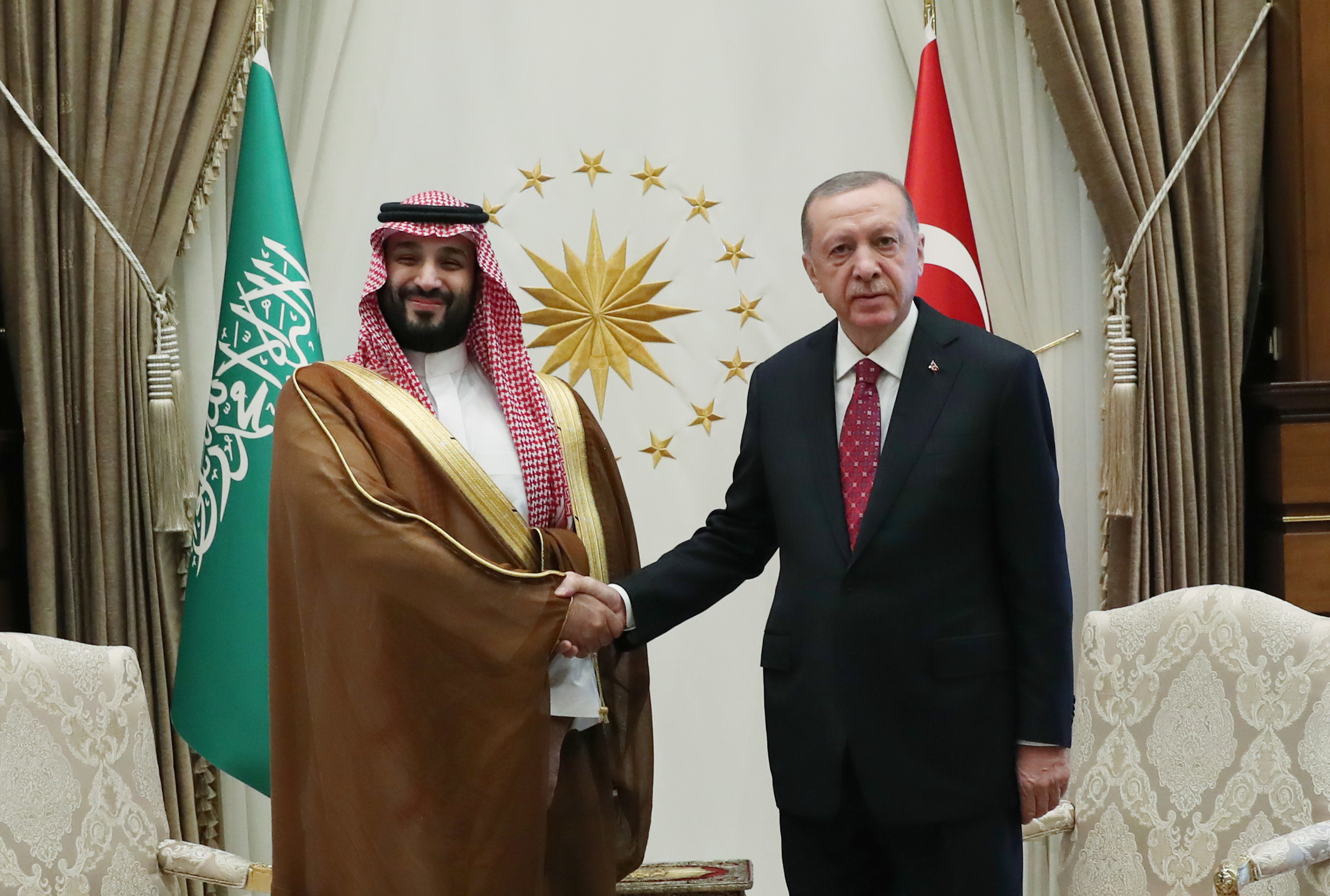 Bin Salman viaja a Turquía, el país donde mataron a Jamal Khashoggi