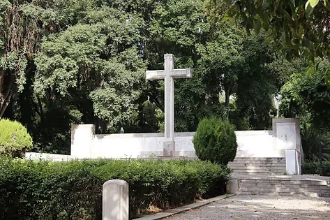 La Cruz situada en el parque Ribalta de Castelln.