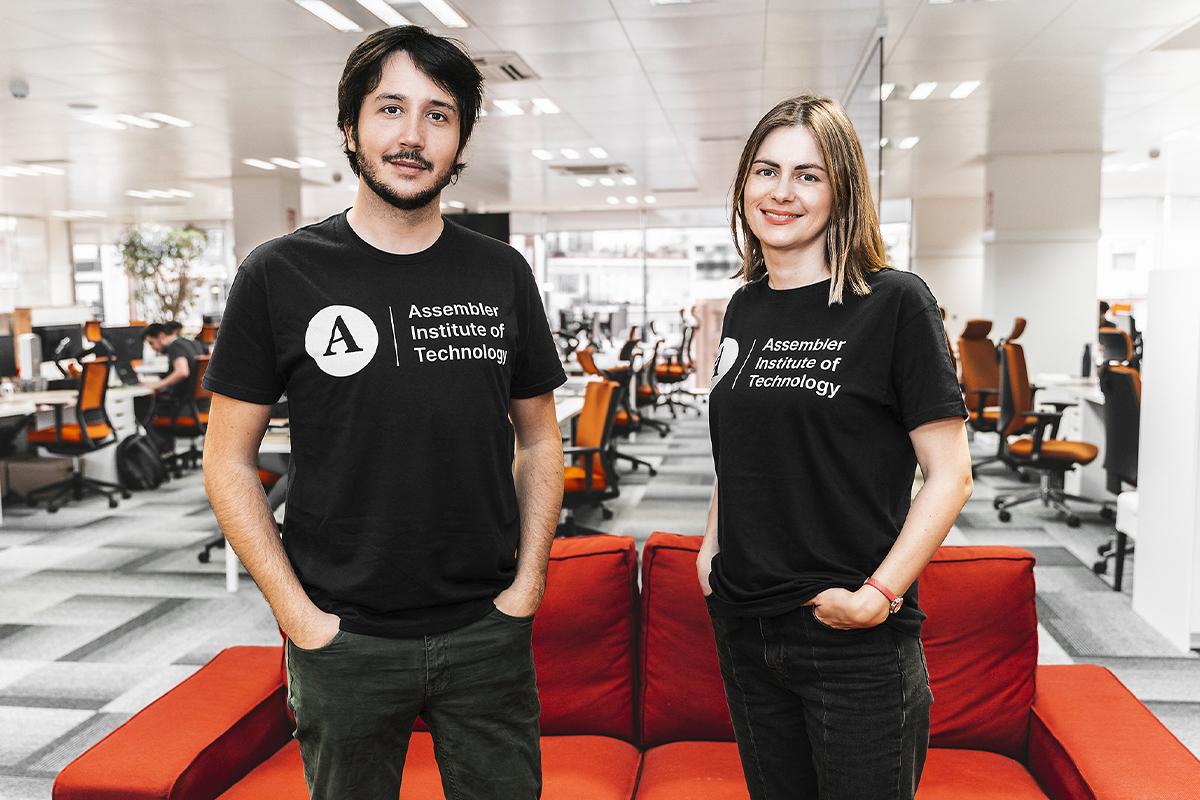 Cristian Fondevila y Kasia Adamowicz fundadores de Assembler Institute.