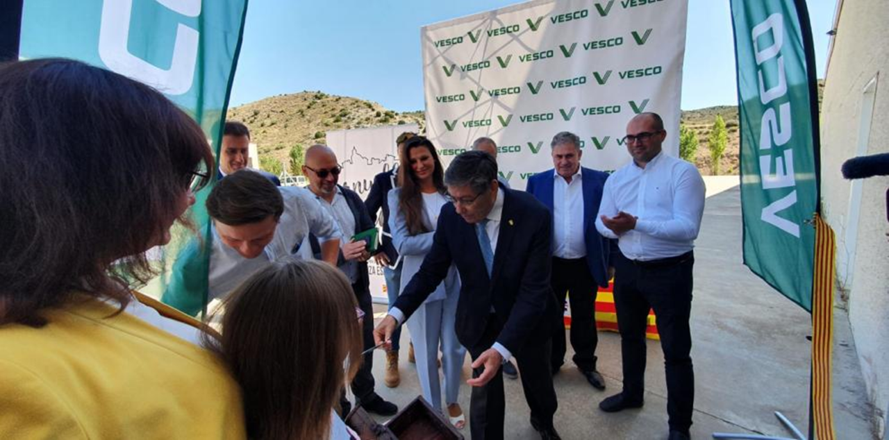 La empresa ucraniana Vesco, líder mundial en arcillas, va a invertir en Teruel siete millones y crear cien empleos