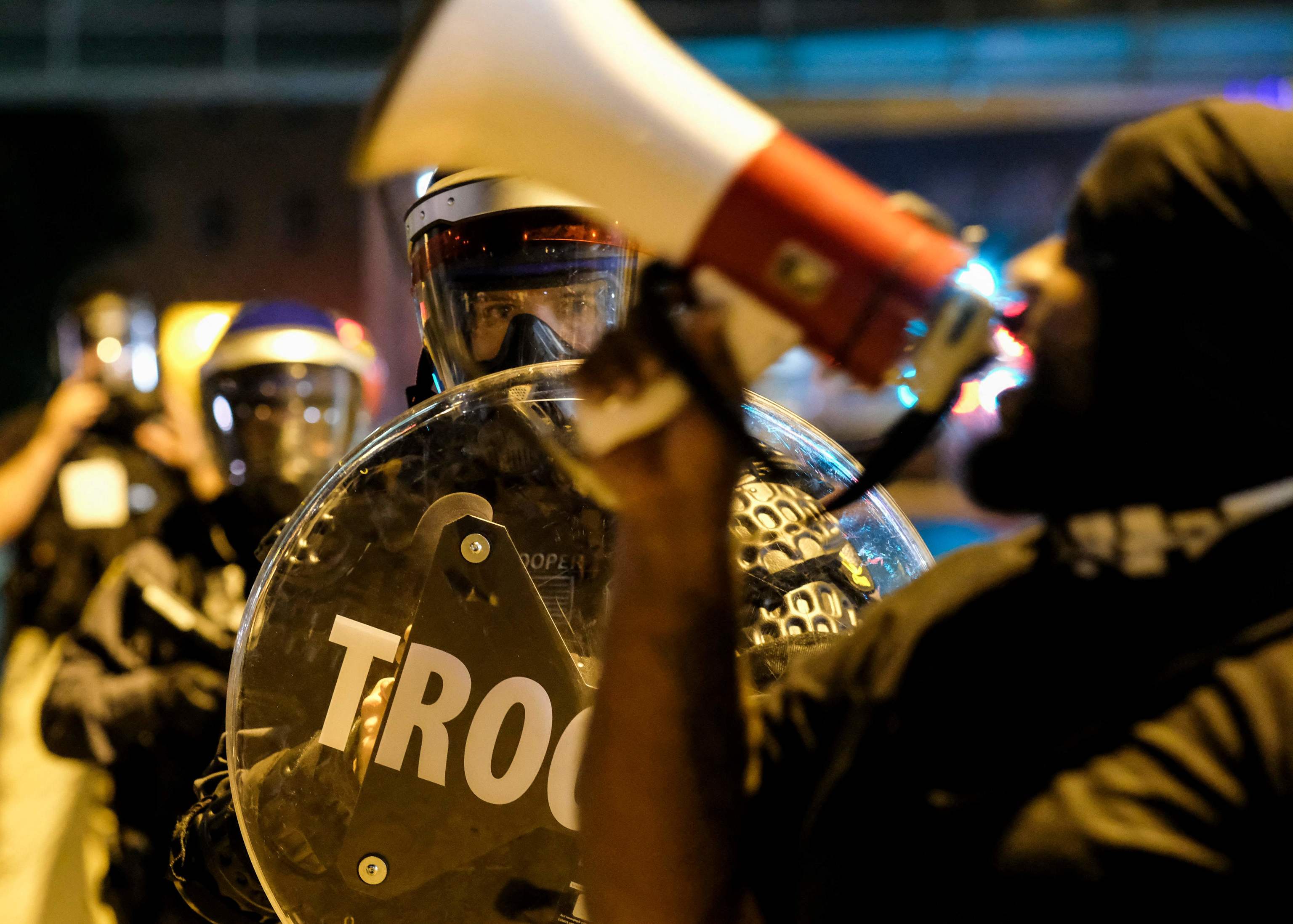 Protestas en EEUU tras la divulgación de un vídeo de un hombre negro acribillado por la policía