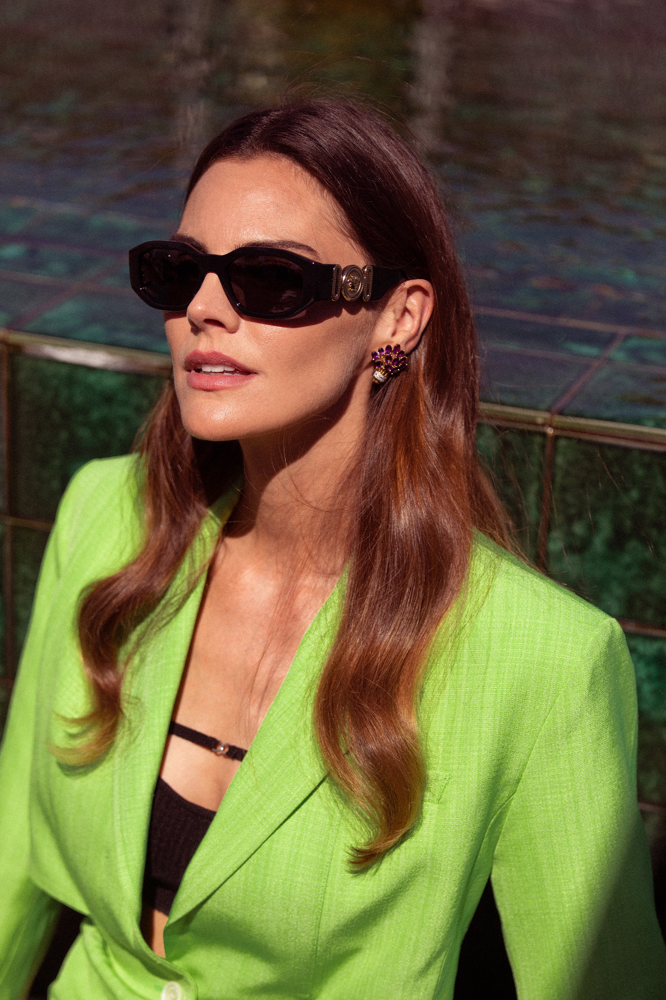 Gafas de sol de Versace (240 euros, en Sunglass Hut).