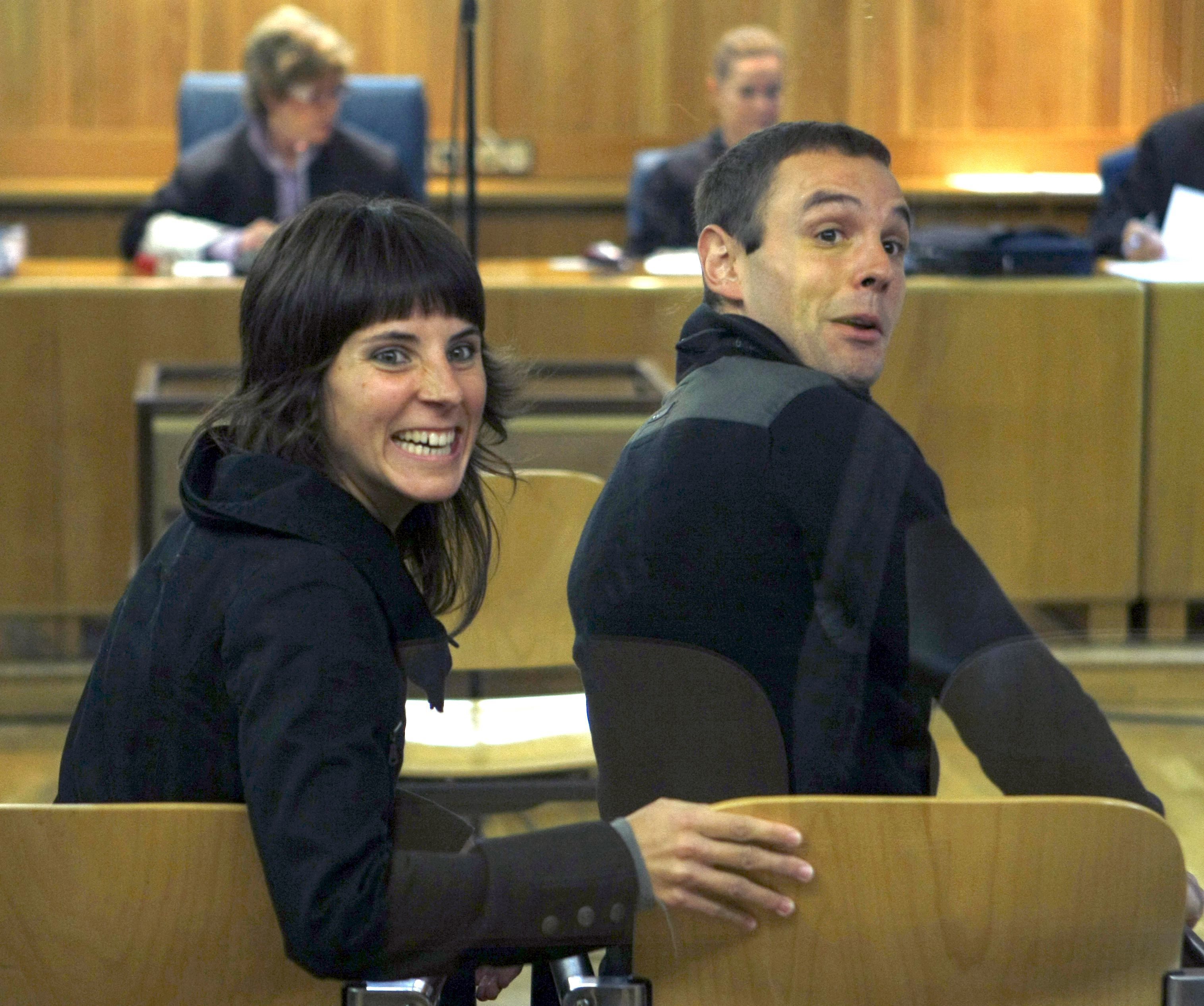 Mara Lizarraga junto a Unai Fano durante la vista oral del juicio en el que fueron condenados por la Audiencia Nacional.