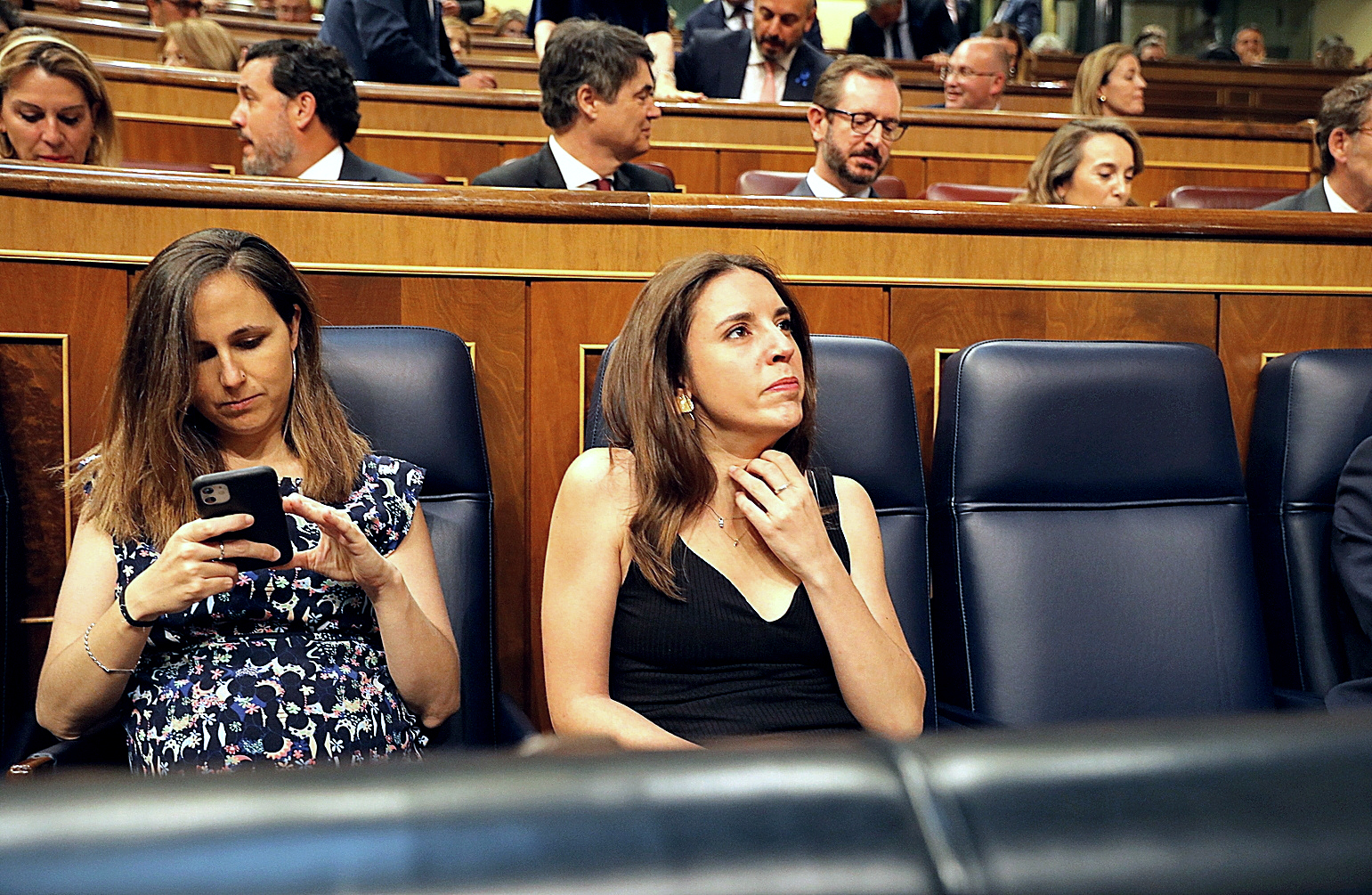 Ione Belarra e Irene Montero este martes en el Congreso.