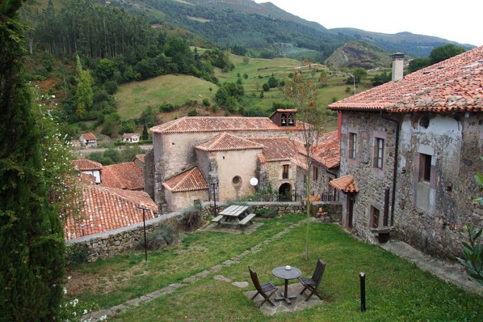La vida rural de Carmona, en Cantabria.