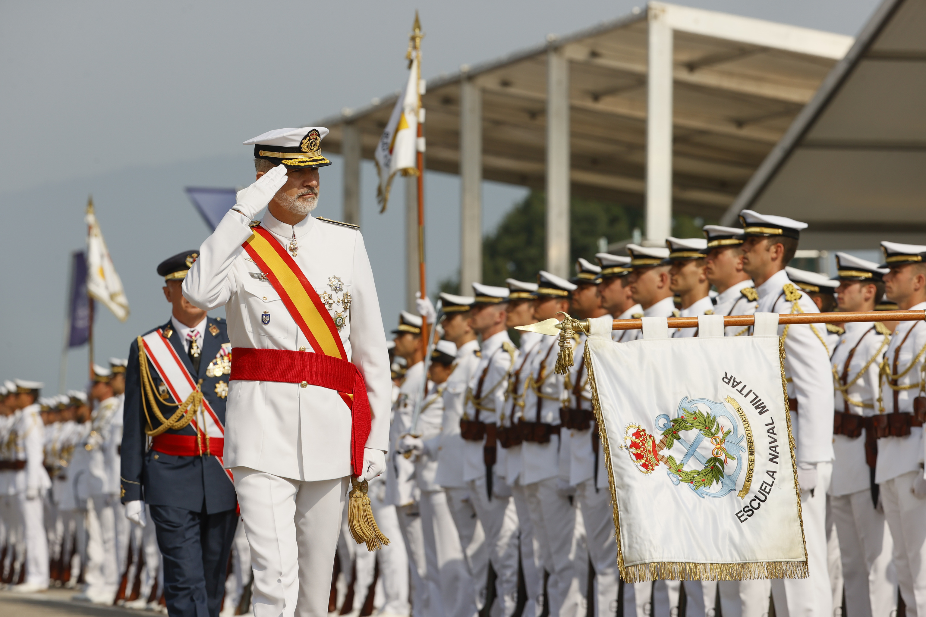 Felipe VI preside este sábado la entrega de reales despachos a los nuevos oficiales de la Armada en la Escuela Naval Militar, en Marín.