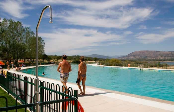 La mayor piscina natural de Madrid por fin vuelve a estar abierta al público