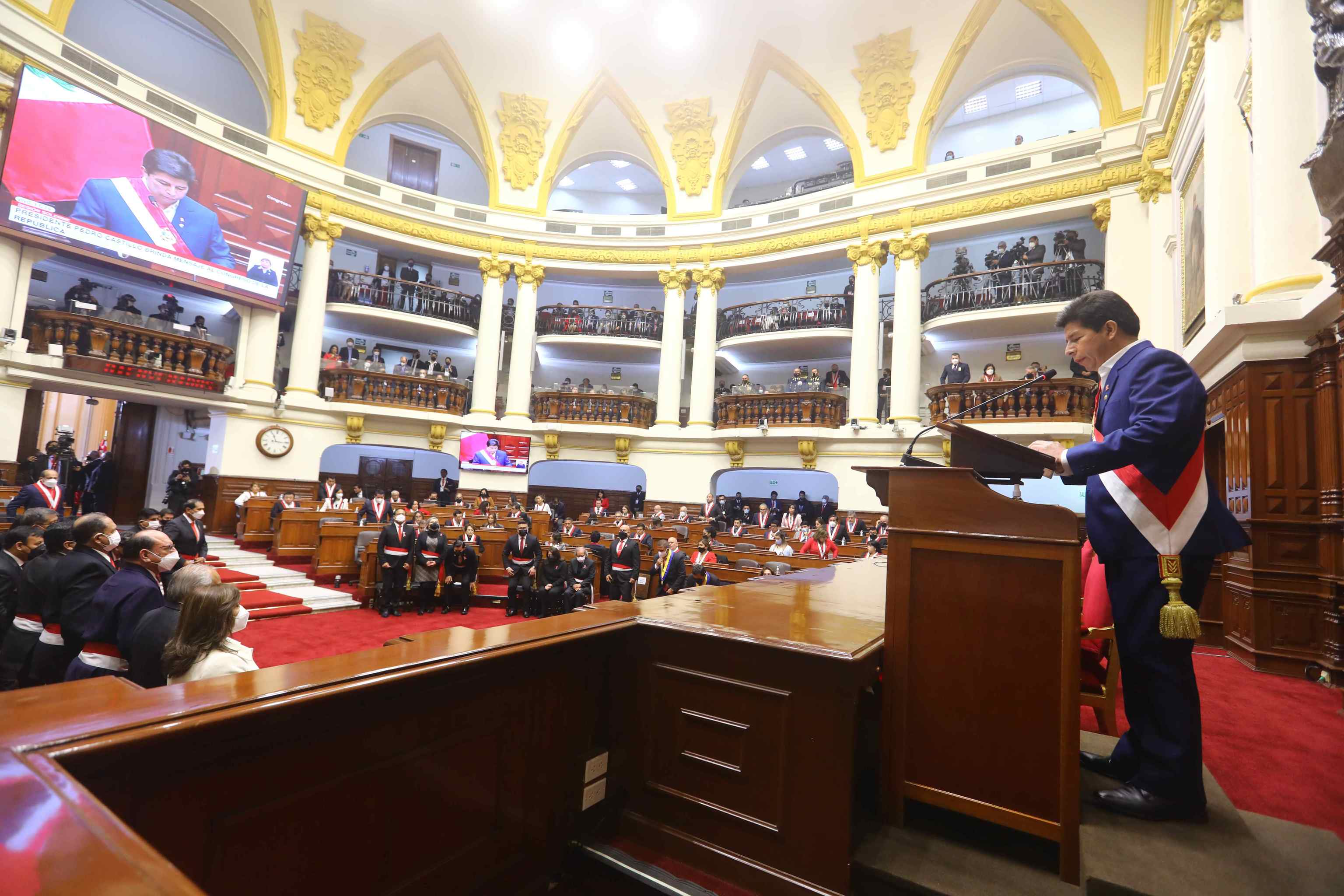 El presidente peruano, Pedro Castillo, ante el Congreso.