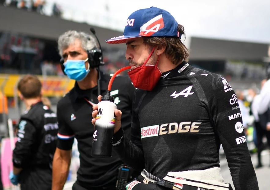 Alonso, en la parrilla de salida del GP de Austria 2021.