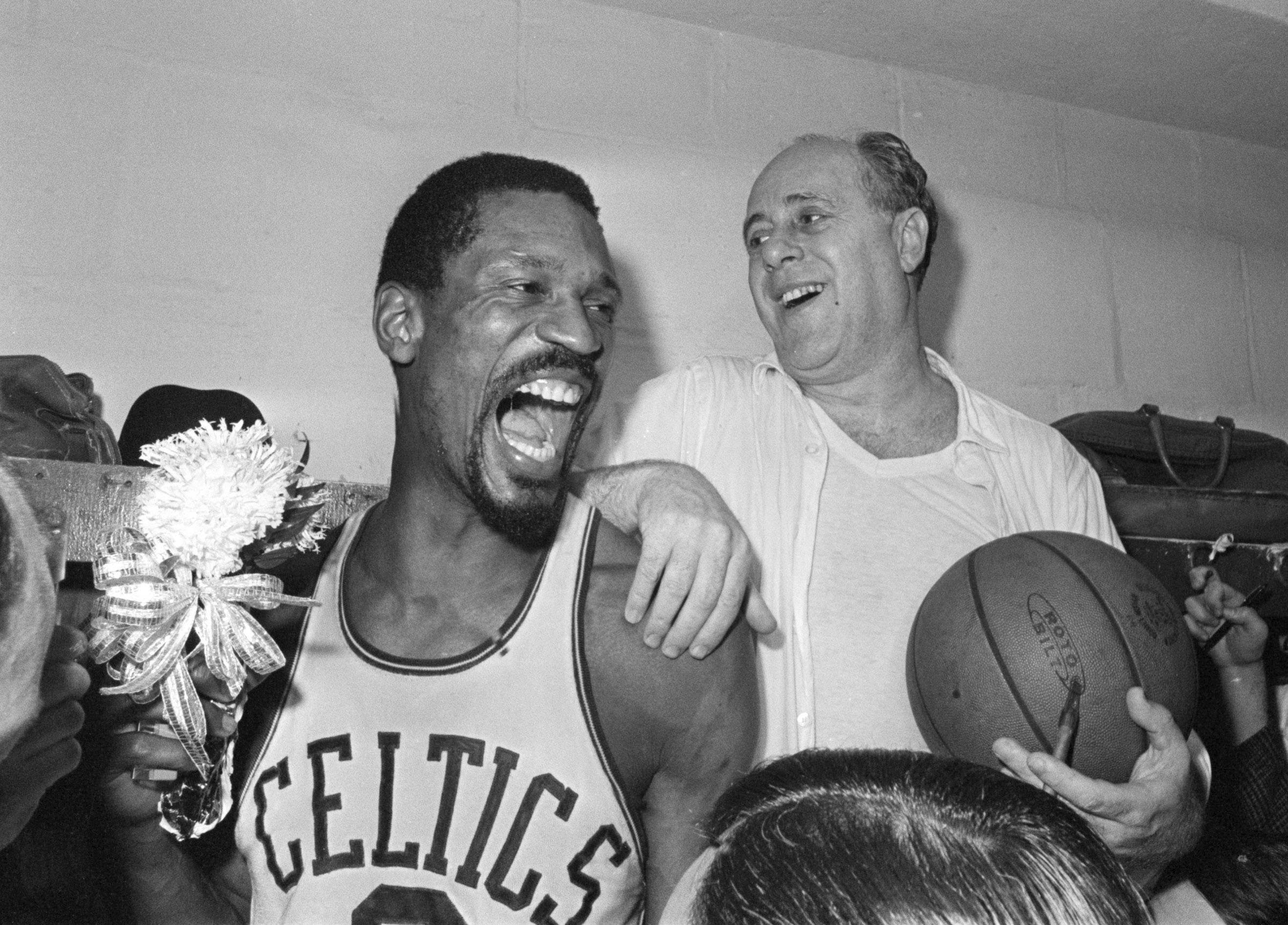 NBA: Muere Bill Russell, icono de los Celtics y una de las grandes leyendas  del baloncesto | NBA 2021 - 2022