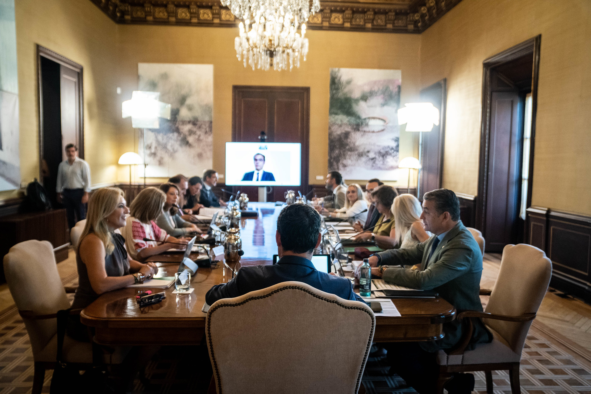 El presidente de la Junta, Juanma Moreno, preside este martes la reunin del Consejo de Gobierno.