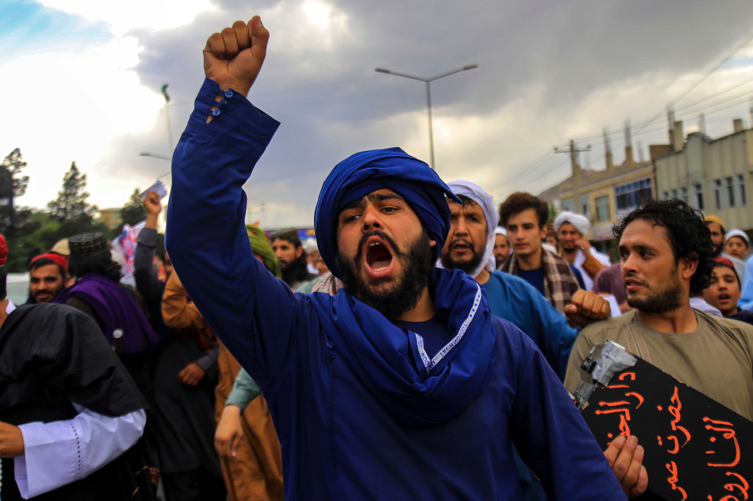 Protestas en Afganistn contra el asesinato del lder de Al Qaeda.