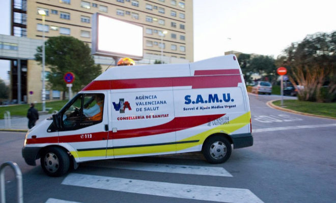 Una ambulancia de la Comunidad Valenciana (archivo).
