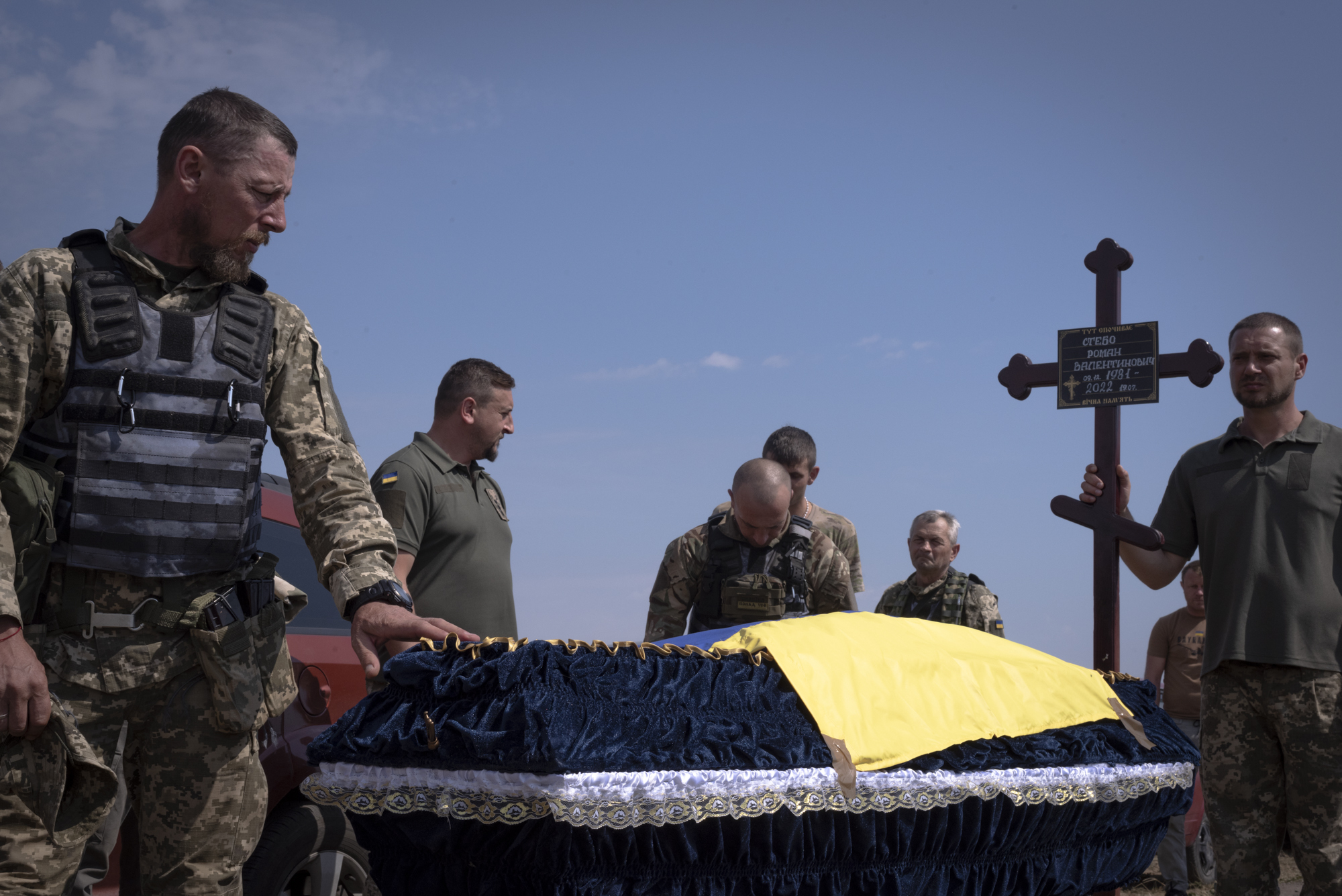 Funeral por Roman Stevo, soldado ucraniano.