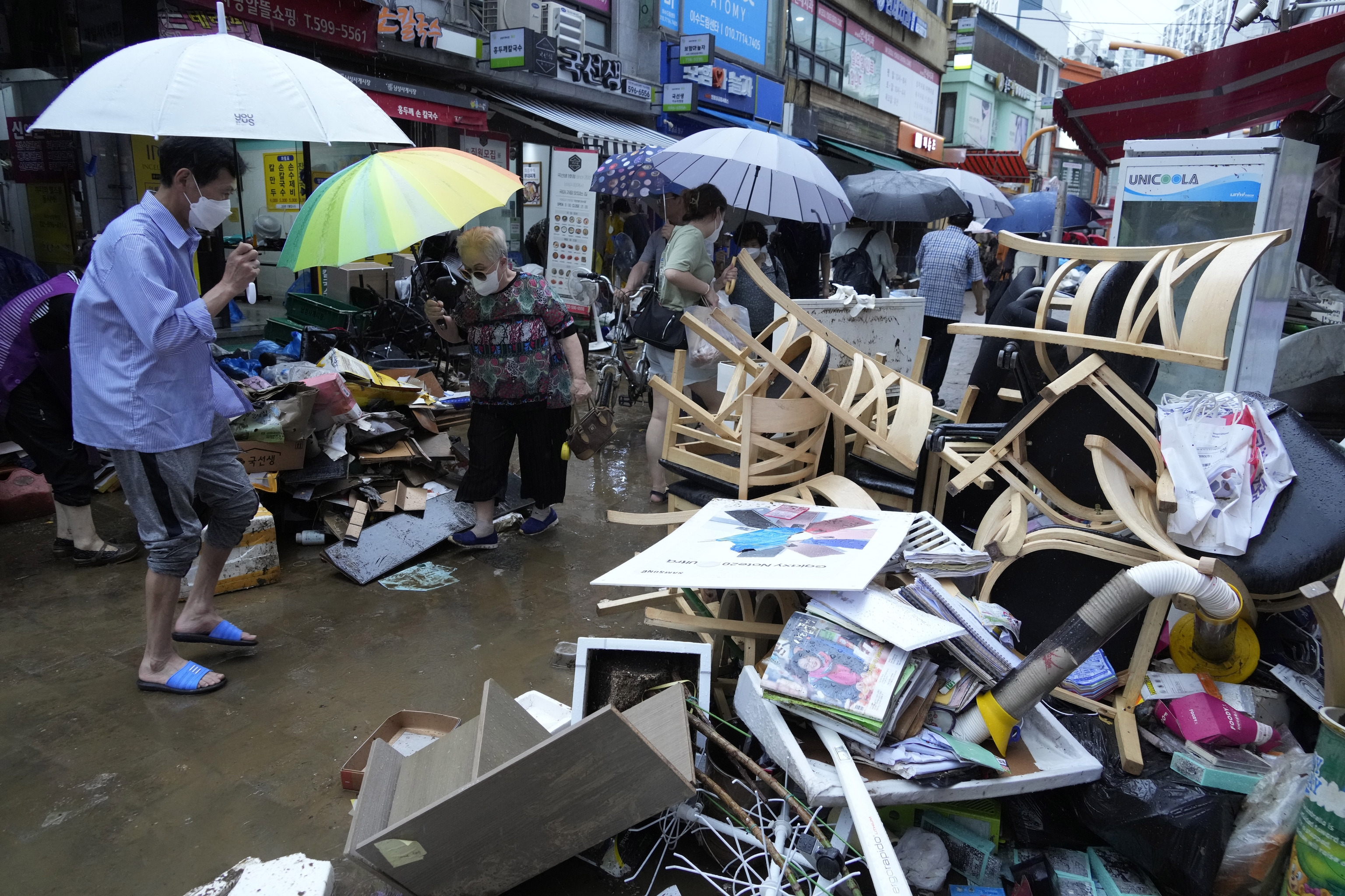 Las peores lluvias en 80 años en Corea del Sur dejan al menos 8 muertos