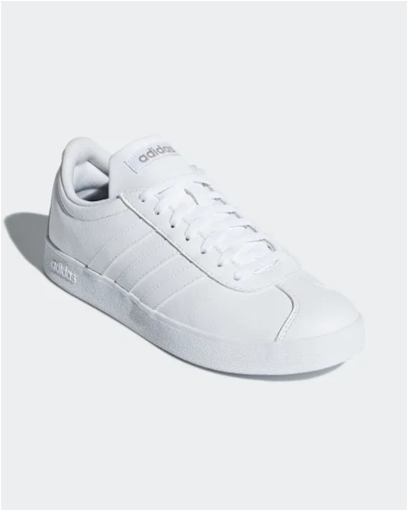 ALT: Zapatillas Adidas blancas
